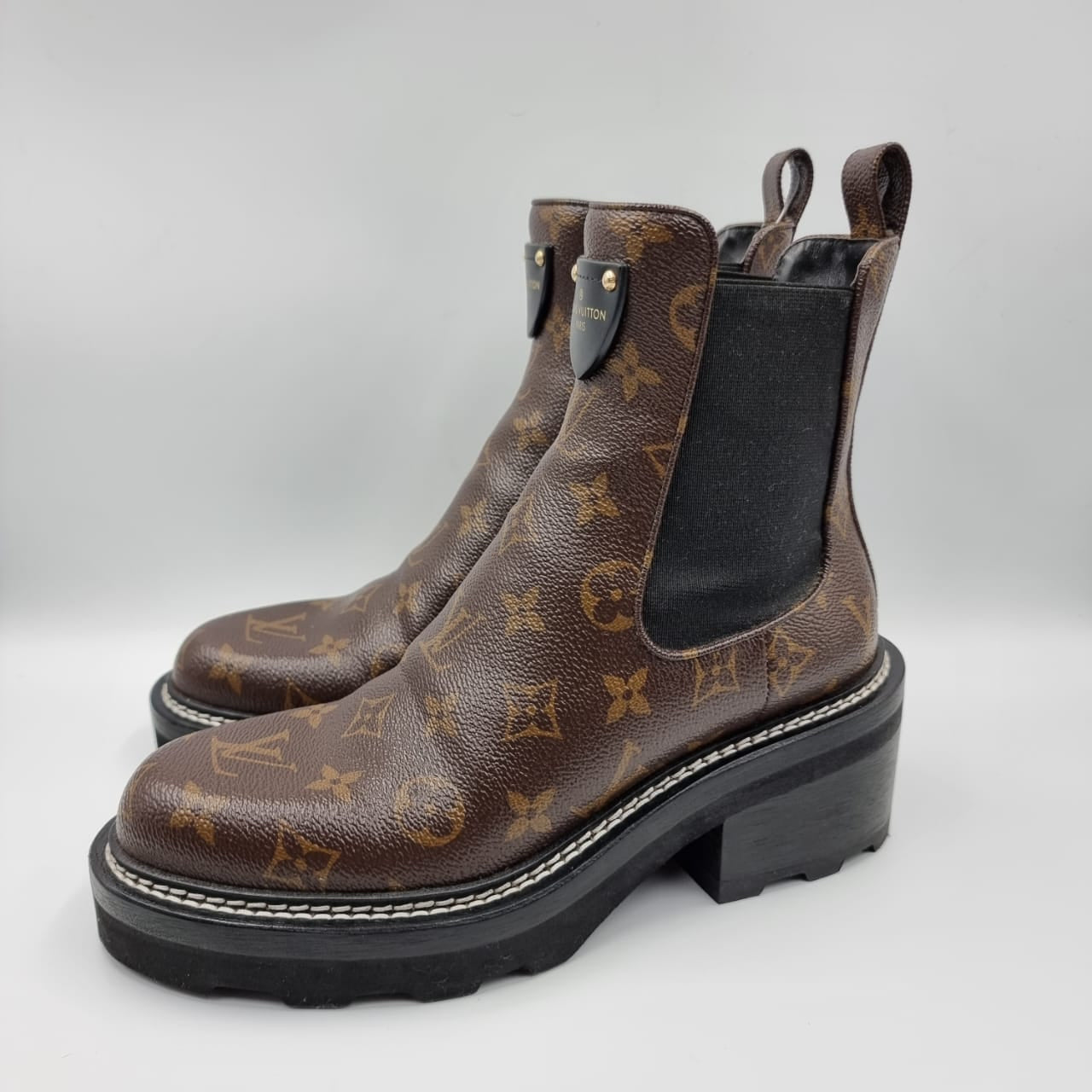 Louis Vuitton Beaubourg Ankle Boots Mono Size 37/23,5