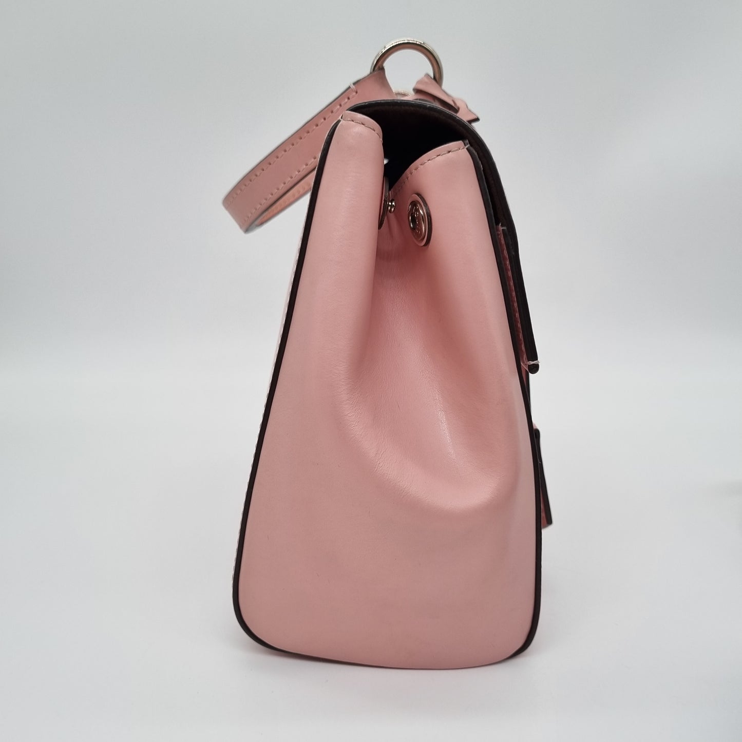 Louis Vuitton Cluny BB Epi Leather Pink Poudre 2015 Size 26x10x20
