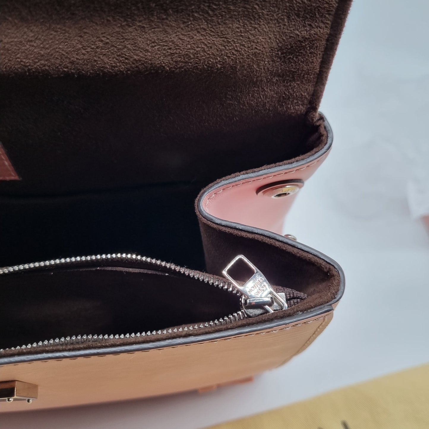 Louis Vuitton Cluny BB Epi Leather Pink Poudre 2015 Size 26x10x20