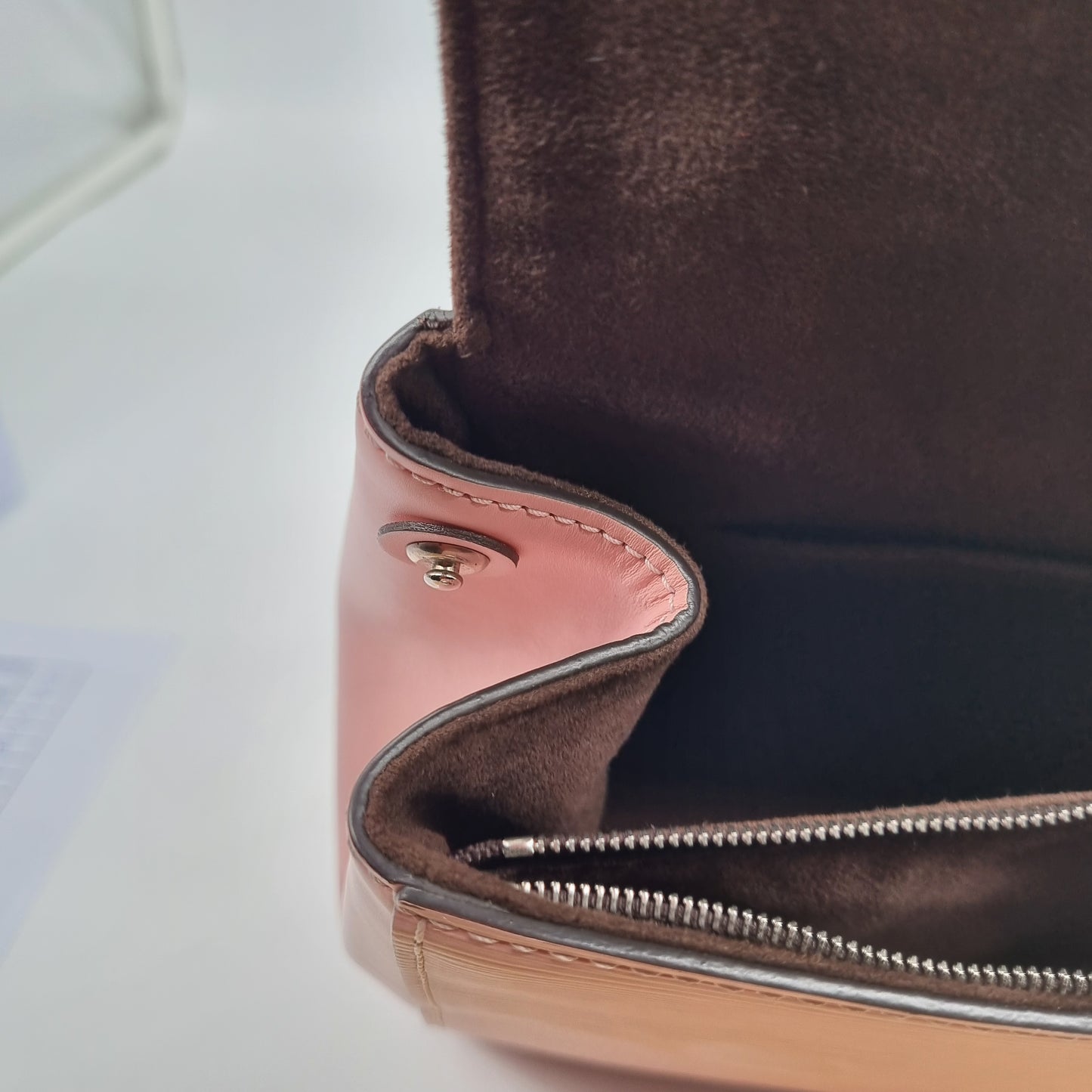 Louis Vuitton Cluny BB Epi Leather Pink Poudre 2015 Size 26x10x20