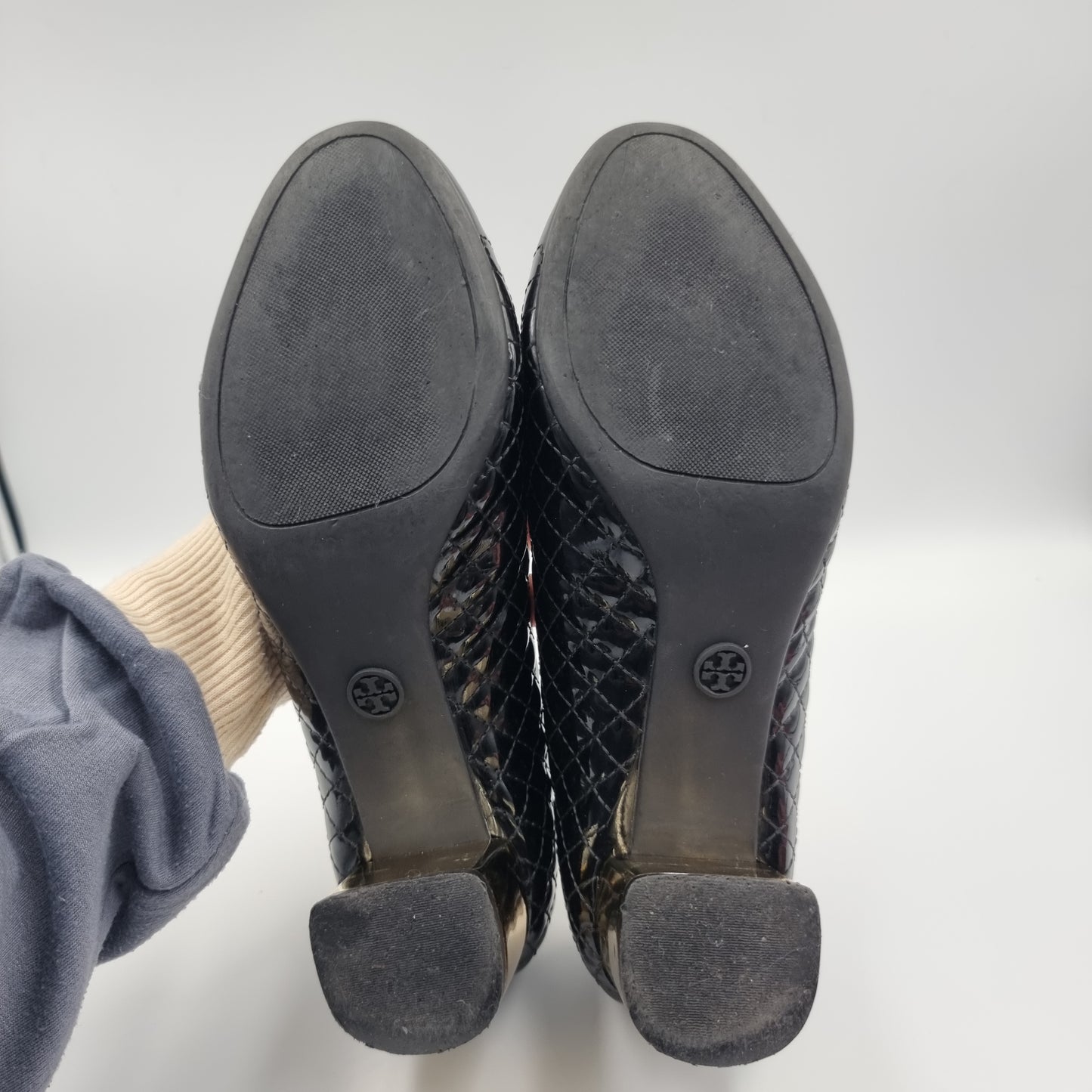 Tory Burch Patent Pump Black Insole 24.5