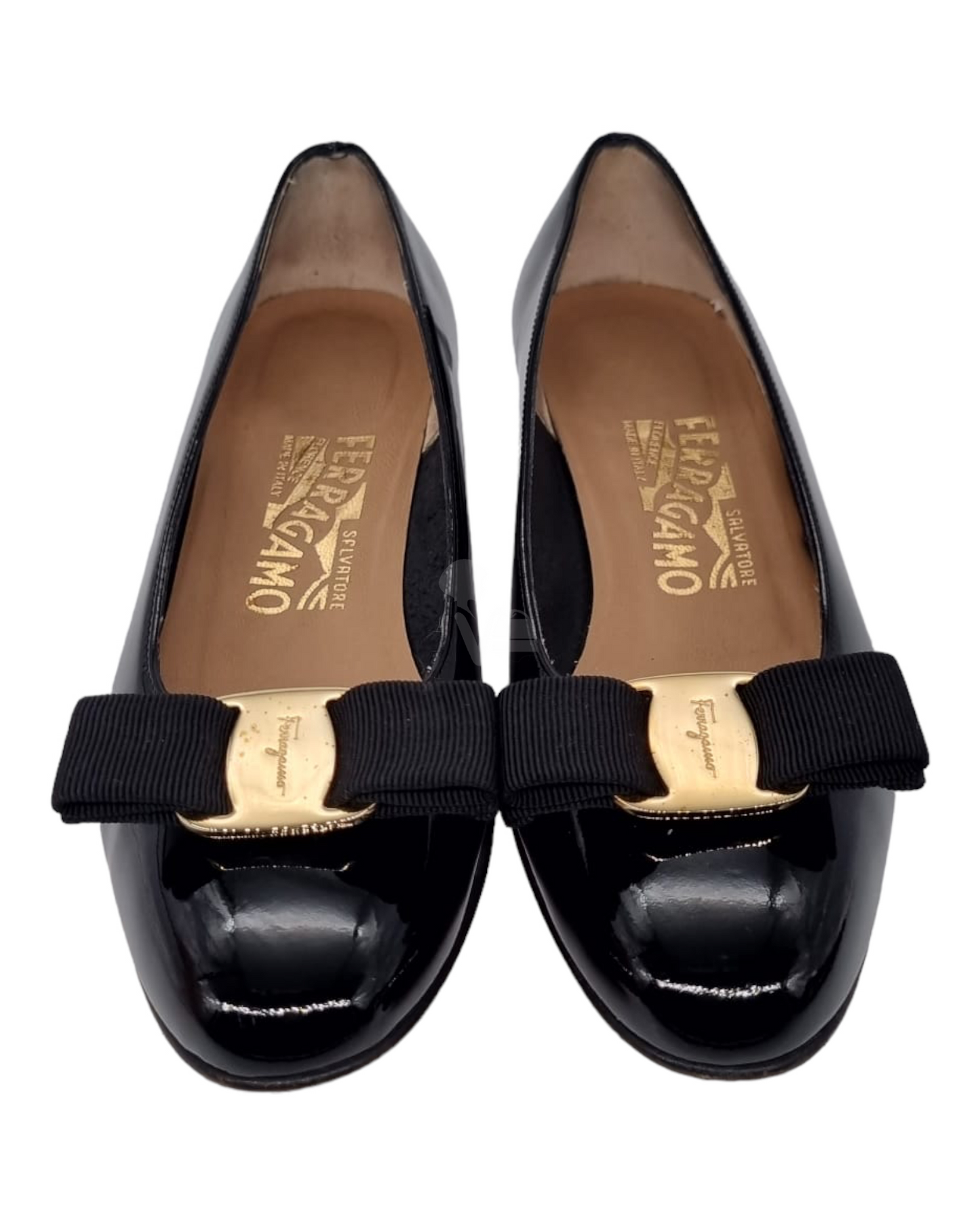 Salvatore Ferragamo Vara Pump Nero Naplakcalf Size 4,5c/22,5