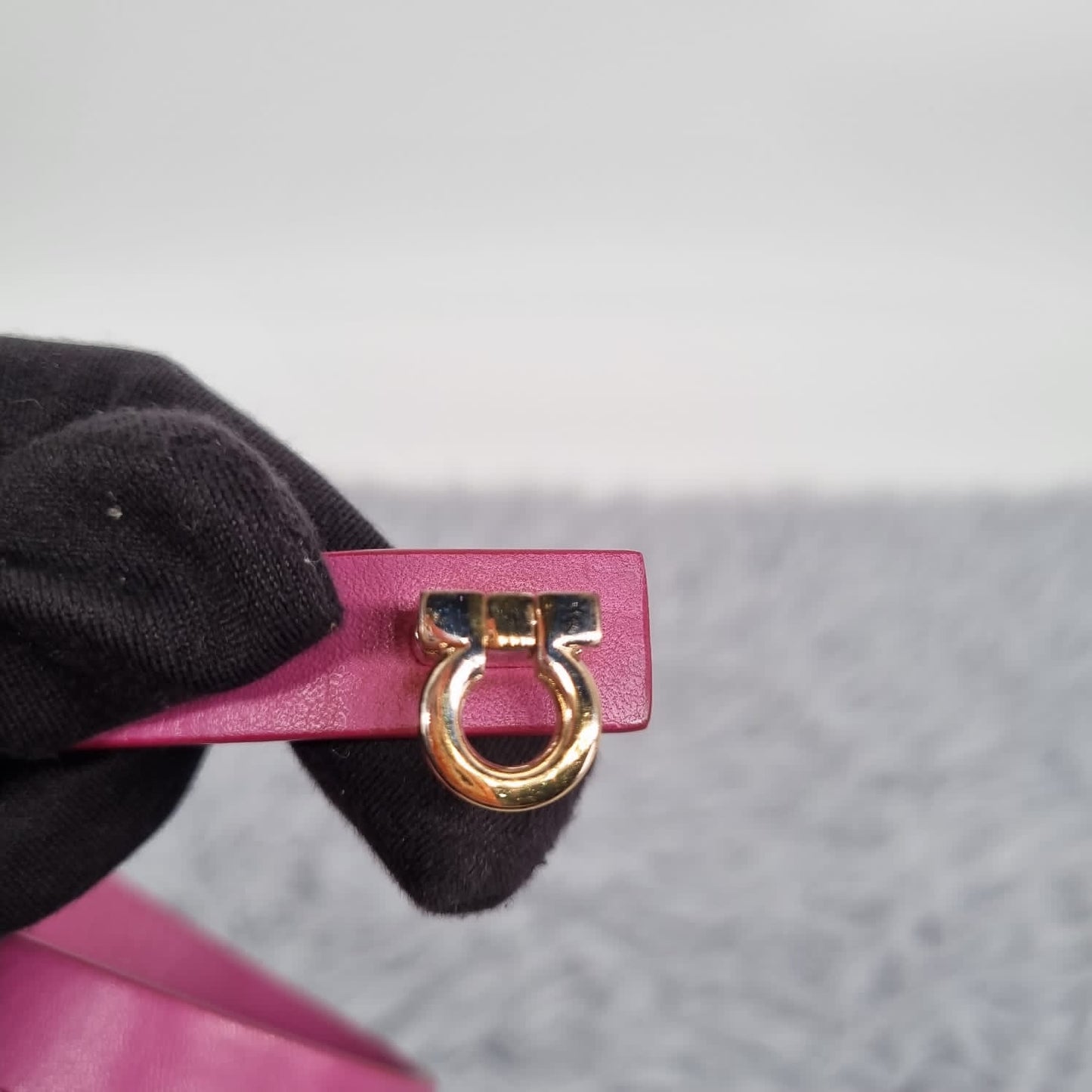 Salvatore Ferragamo Anomone Bracelet Purple P. 37,5