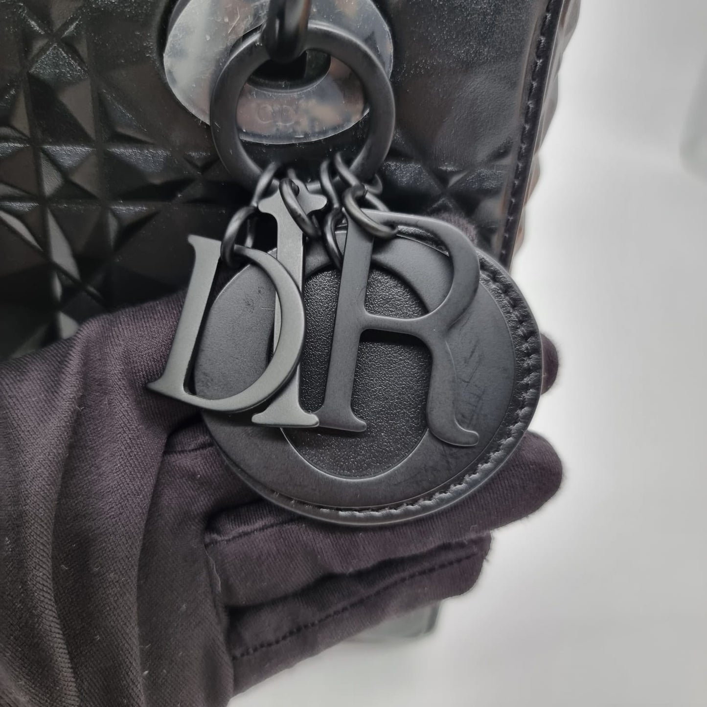 Dior Lady Dior Small Black Cannage Calfskin Diamond Motif 2022 Size 20x6x18