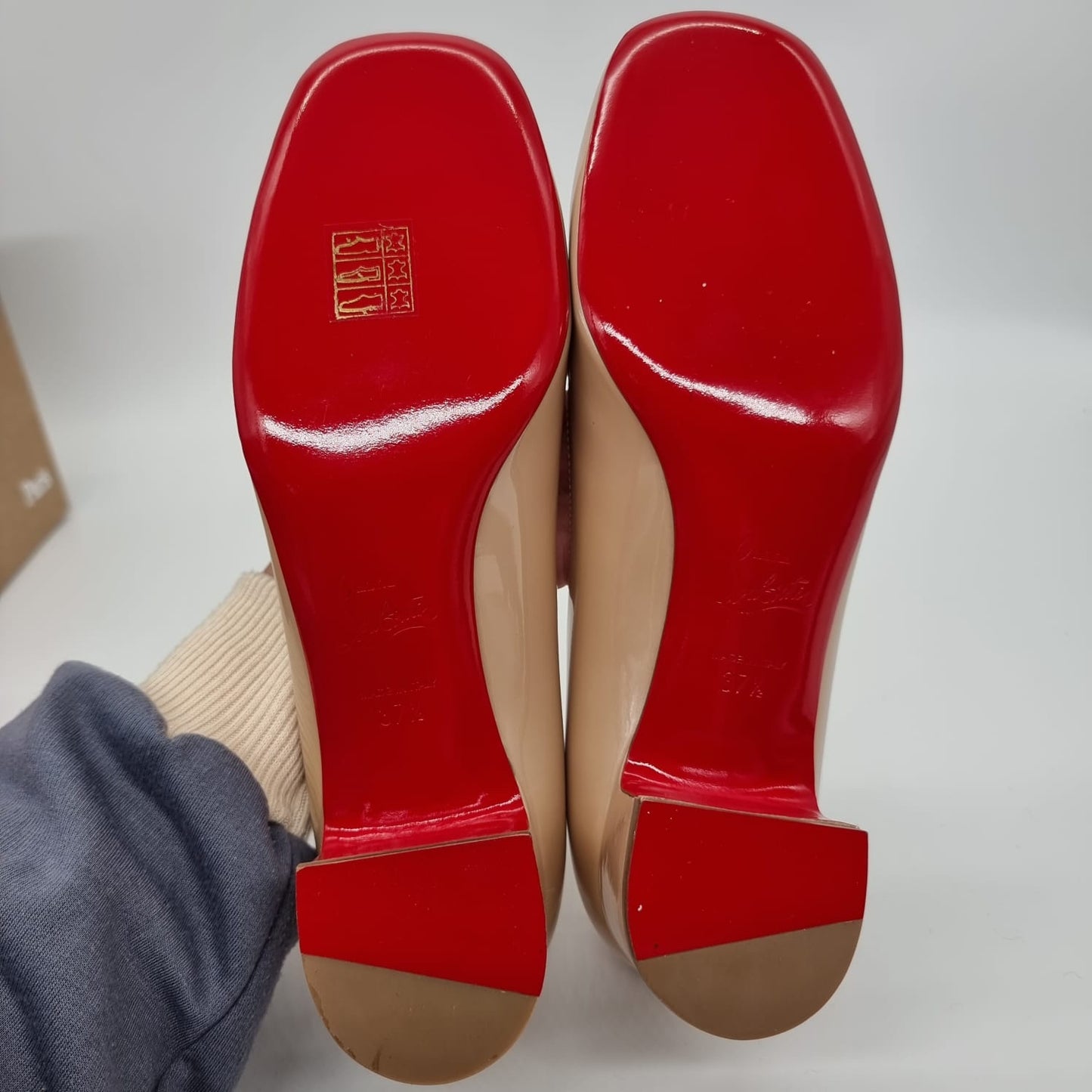 Christian Louboutin Cadrilla 35 Patent Nucre NEW Size 37,5/24,5