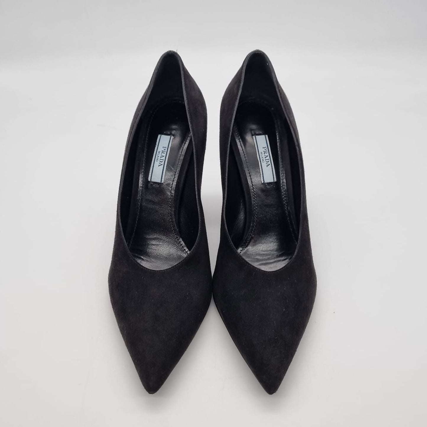 Prada Pump Heels Black Suede Size 39/27 (dari ujung)