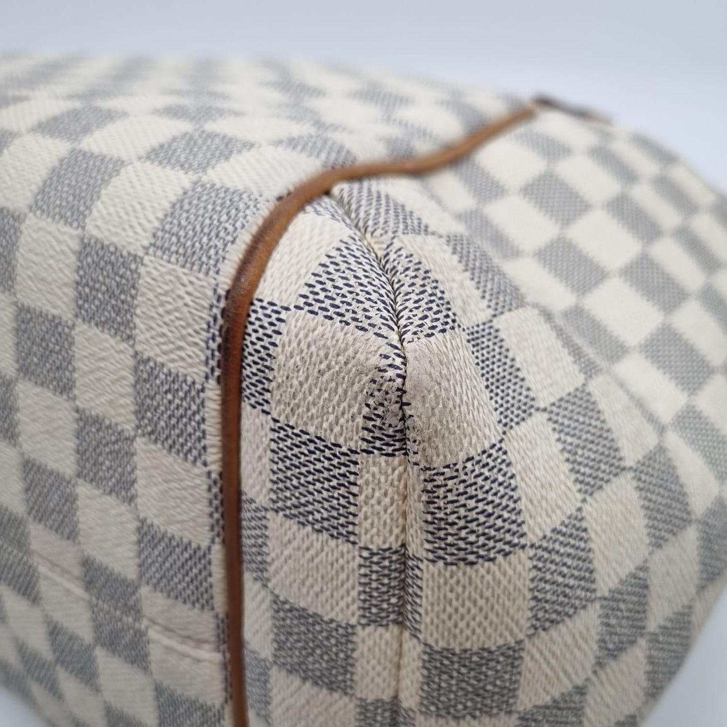 Louis Vuitton Totally Azur tahun 2010 size 33x15x29