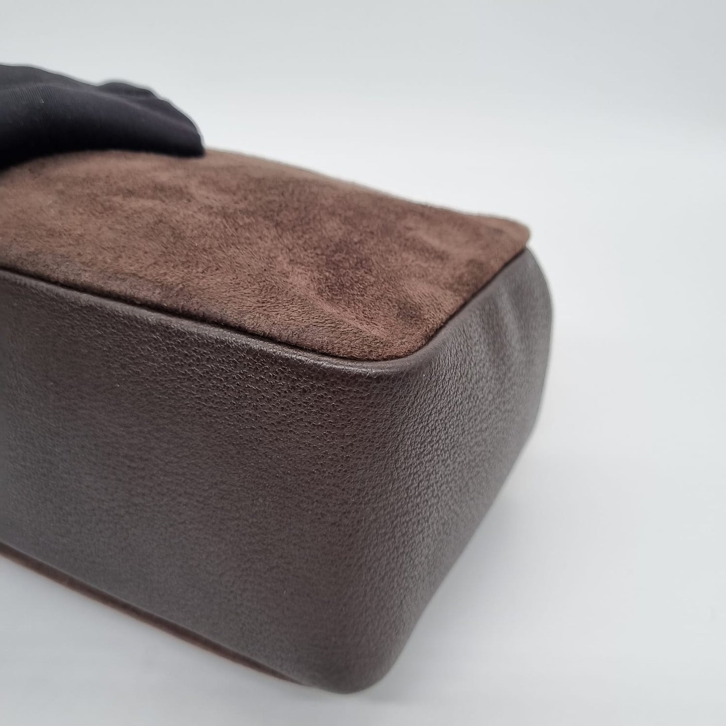 Gucci Bamboo Handbag Suede Brown Size 25x9x20