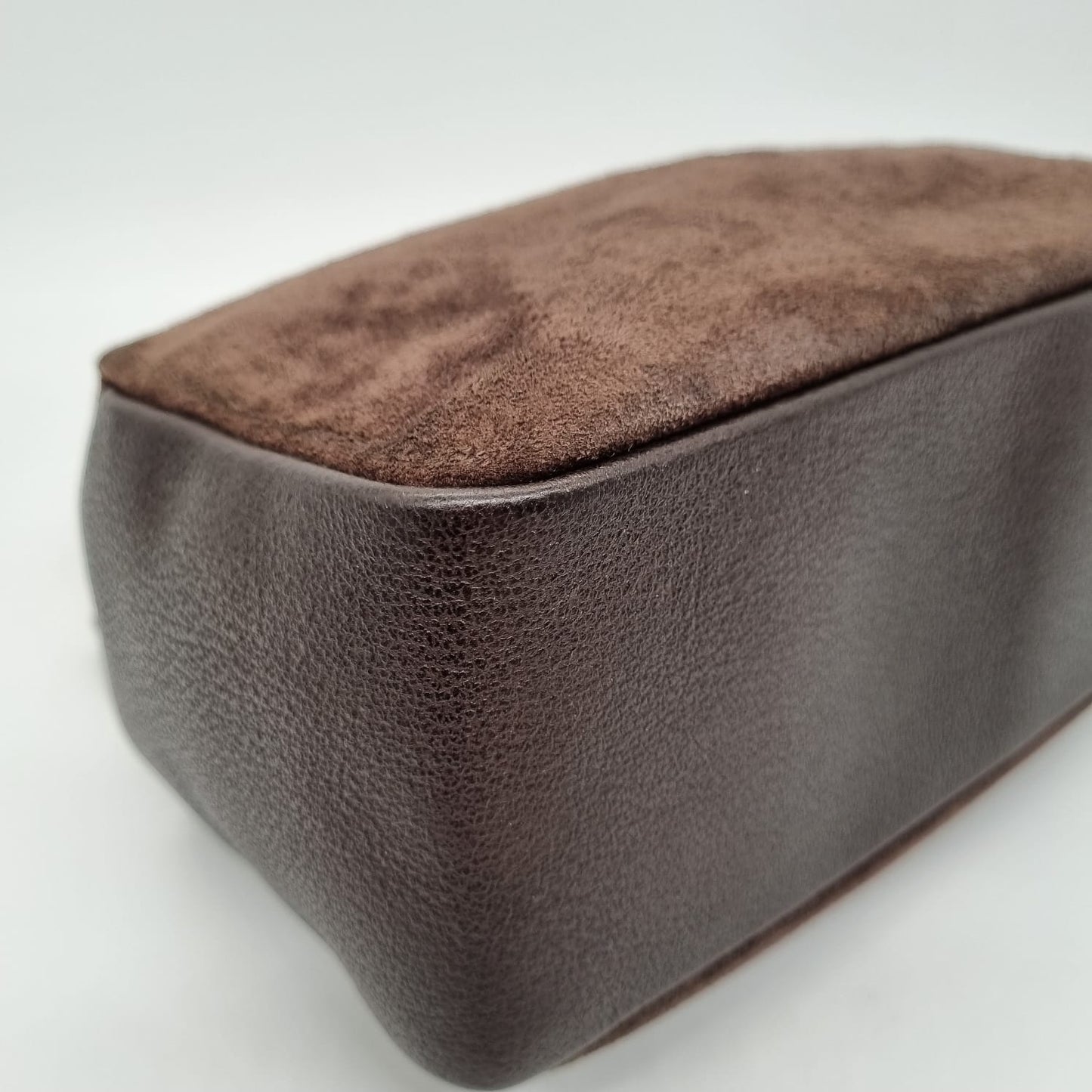 Gucci Bamboo Handbag Suede Brown Size 25x9x20