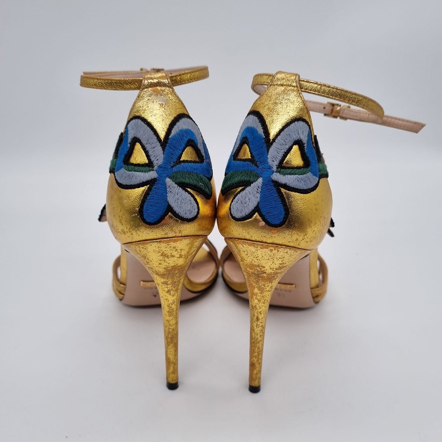 Gucci Ophelia Flower Gold Heels size 38 insole 25