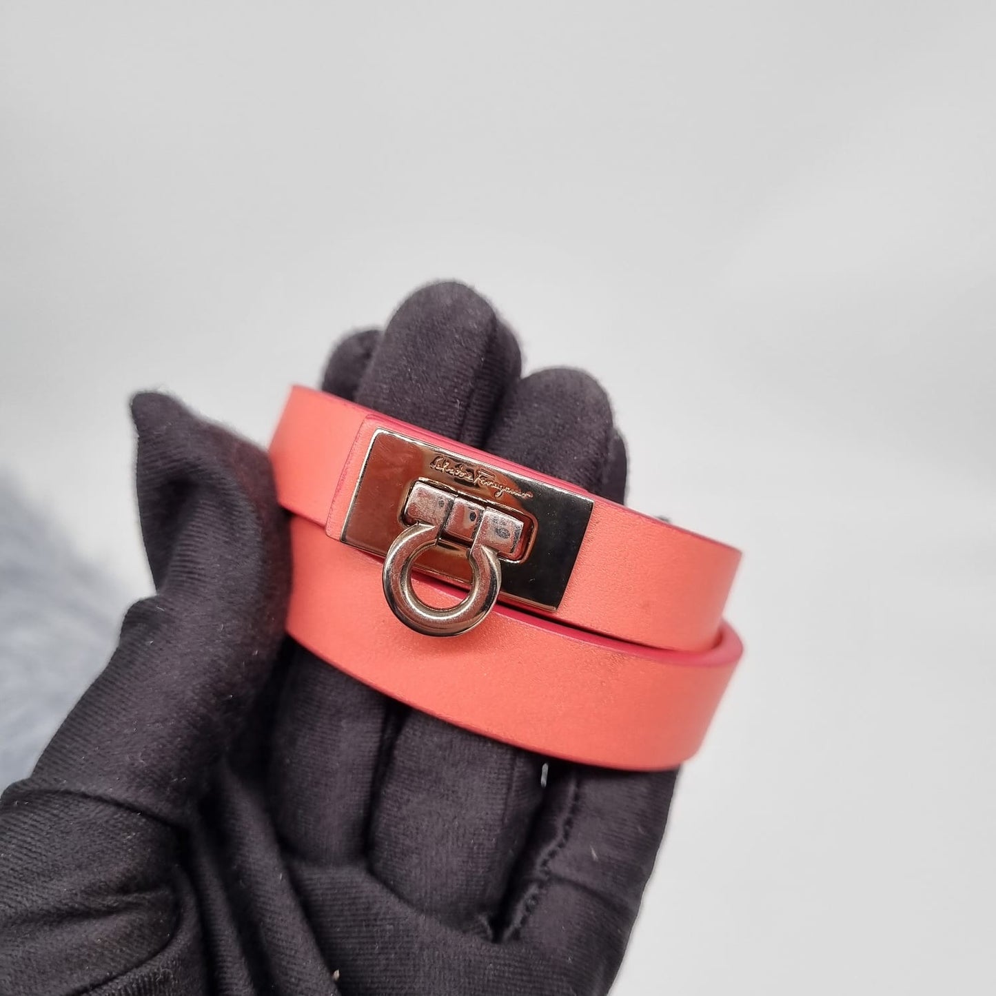 Salvatore Ferragamo Gancet Rosa Peony P. 37