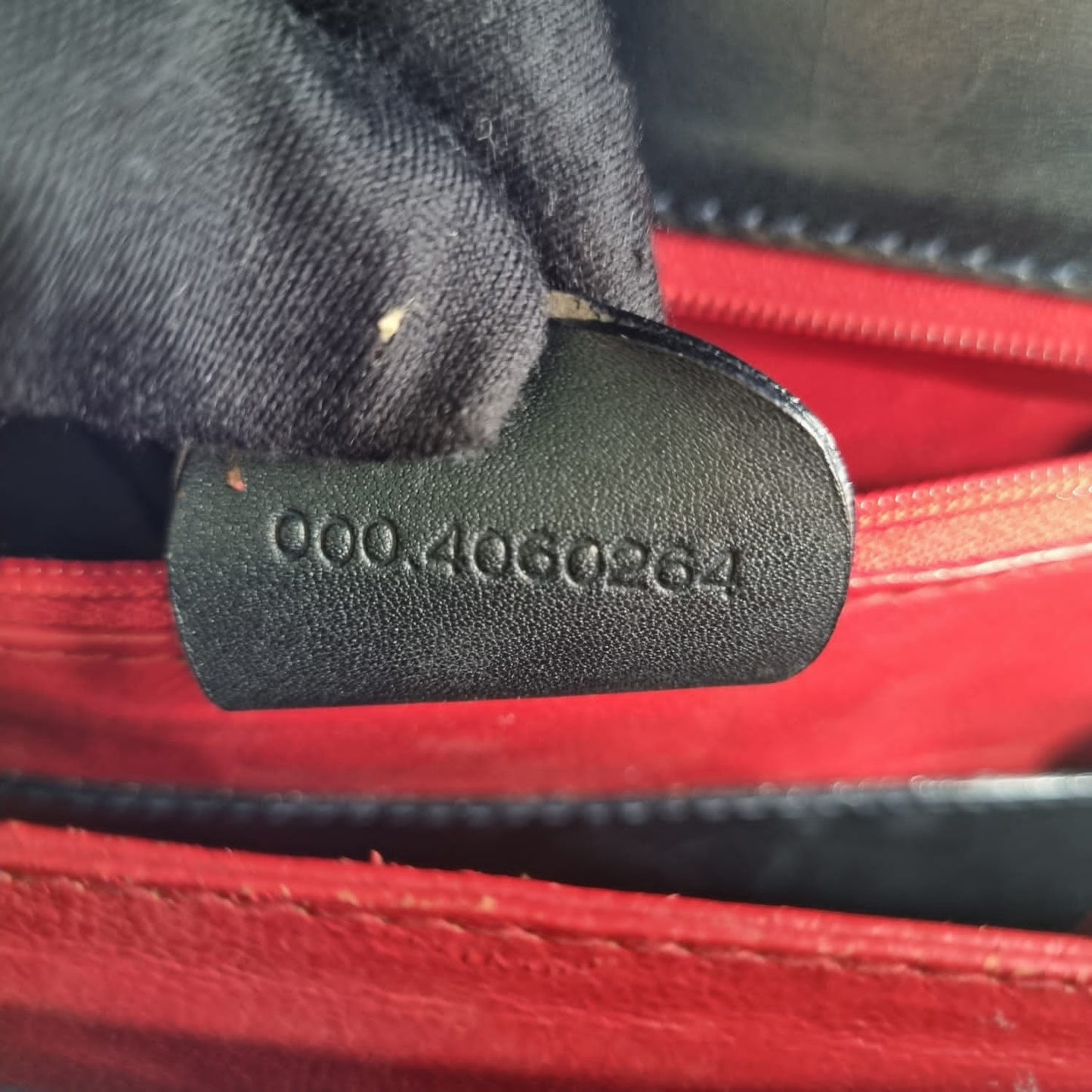 Gucci Vintage Shoulder Bag Black Size 21x28x18