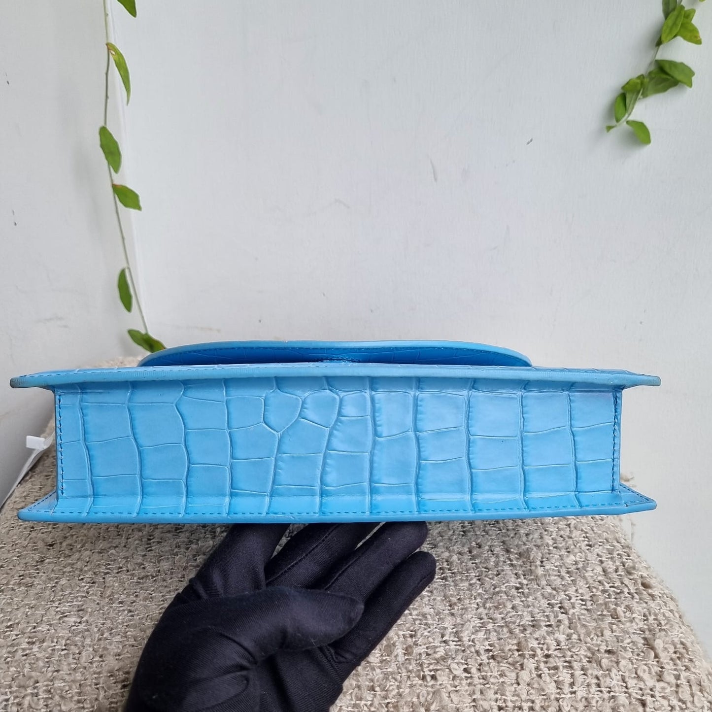 Jacquemus Le Sac Blue Rond Croco Embossed Size 24x7x13
