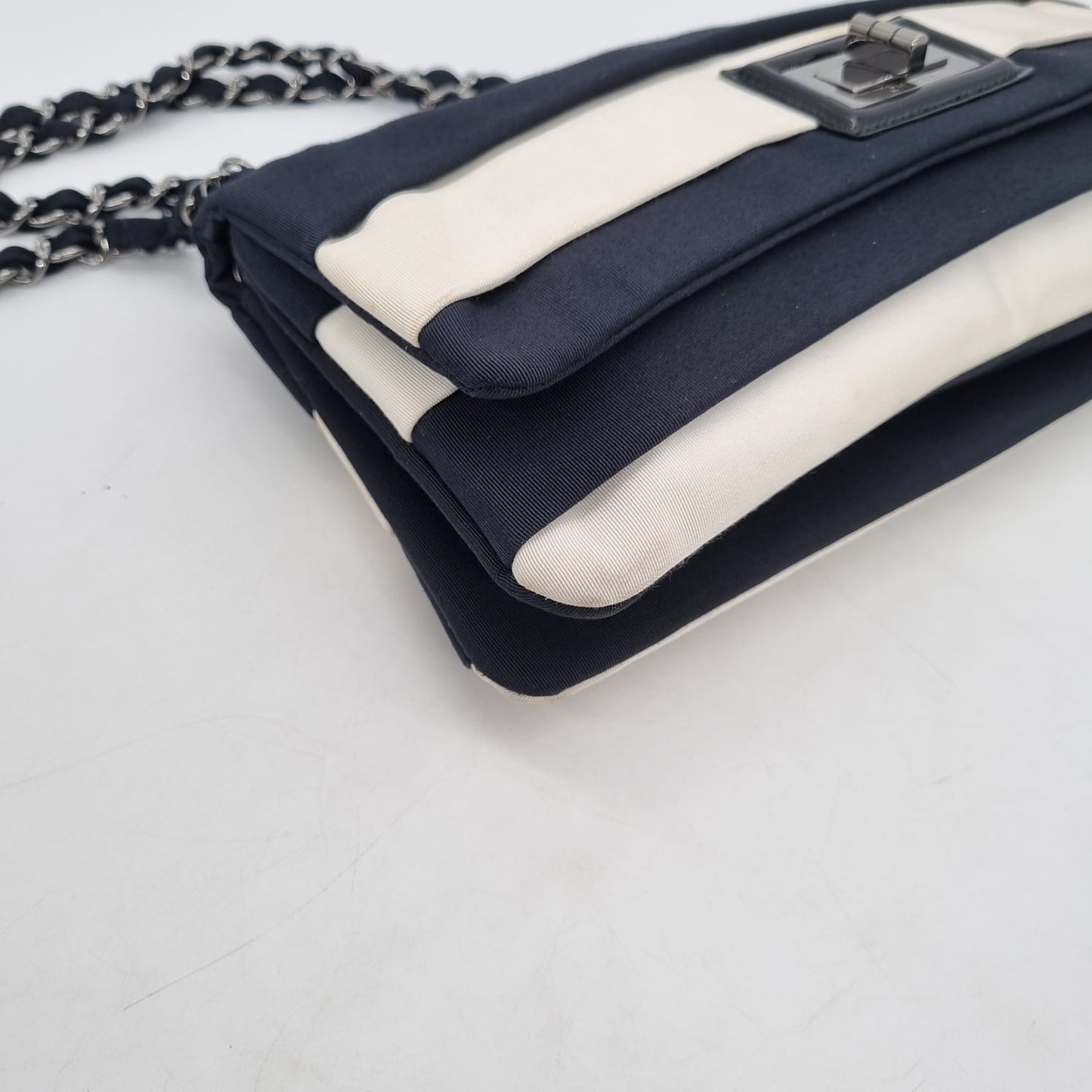 Chanel Reissue Jumbo White Black Canvas #12 Size 29x3x16