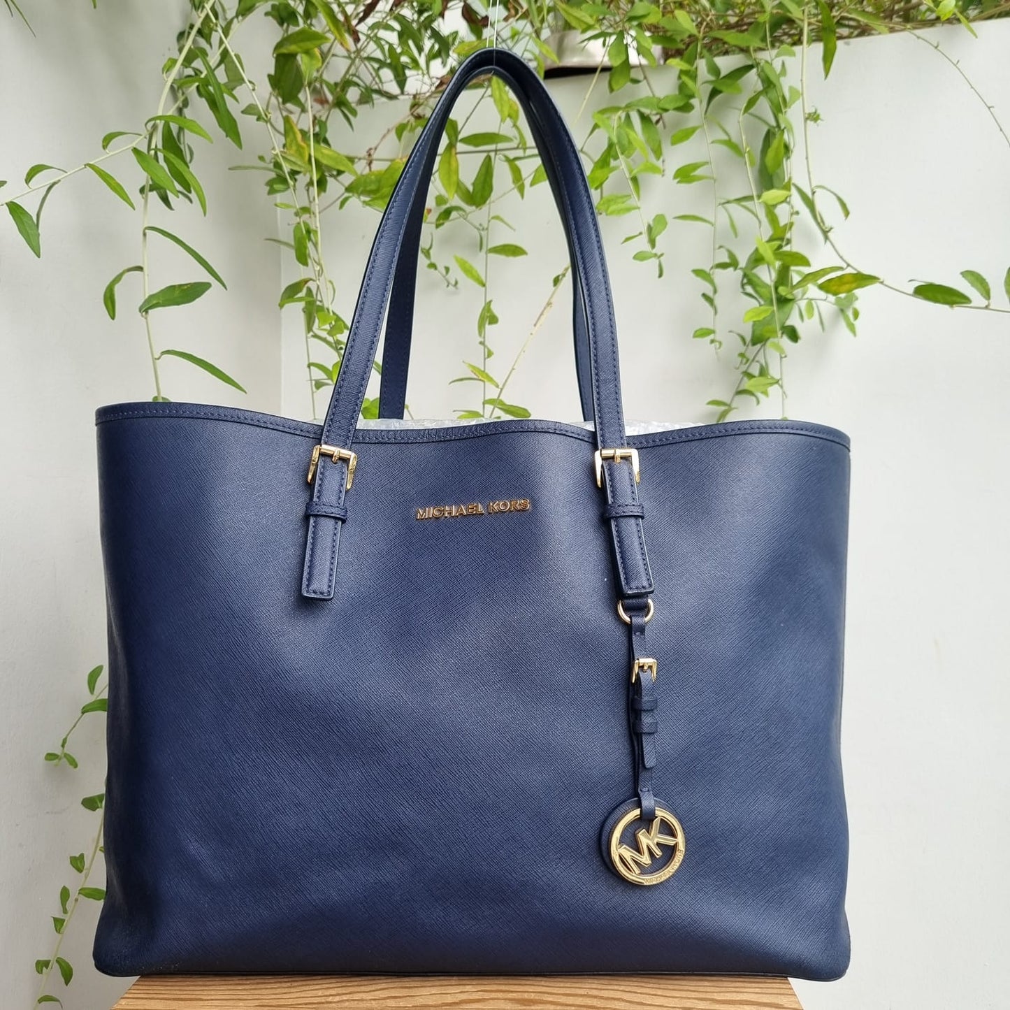 Michael Kors Jetset Travel Large Blue Size 38x15x29