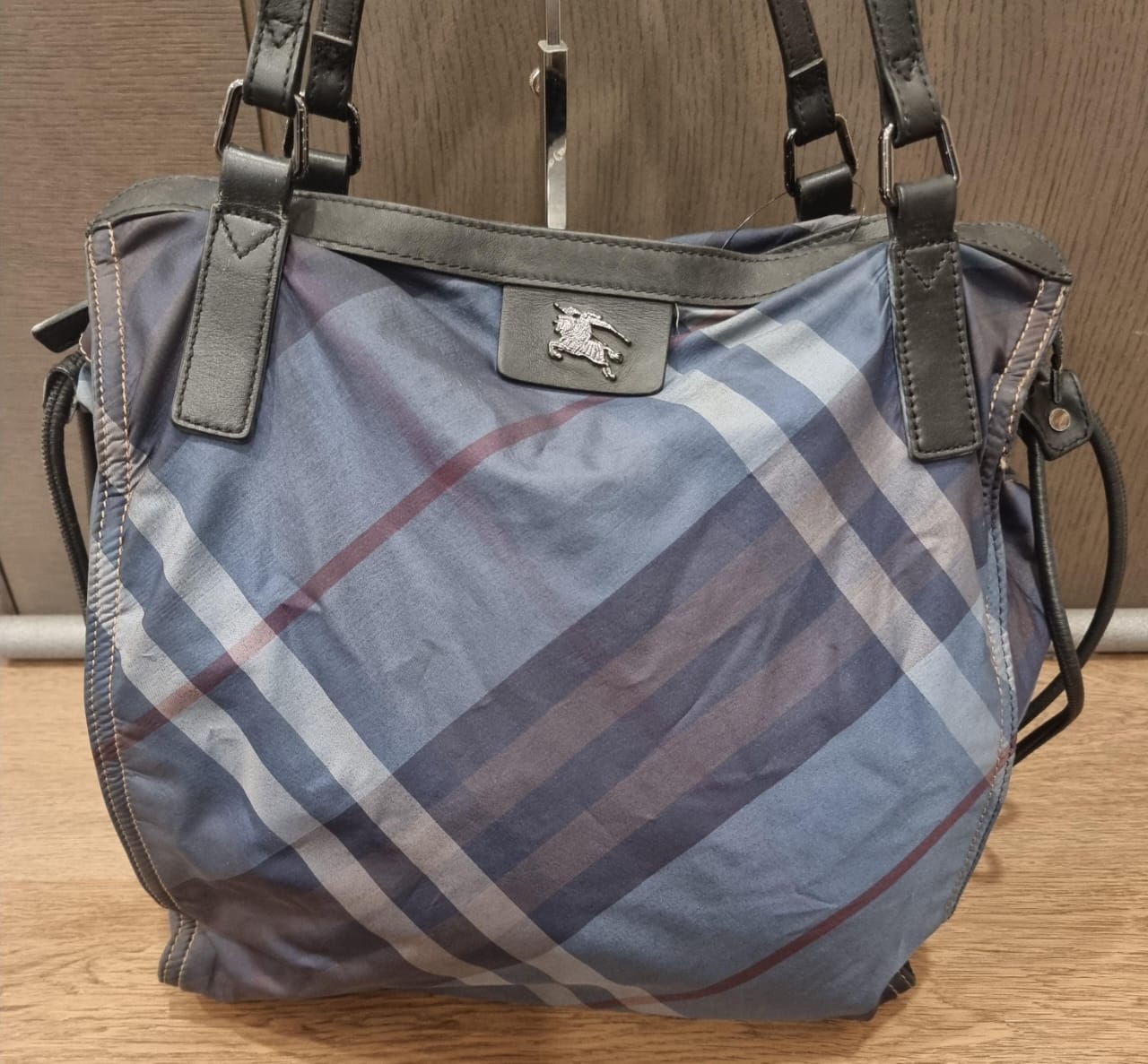 Burberry Buckleigh Nylon Nova Check Blue Size 36x7x41