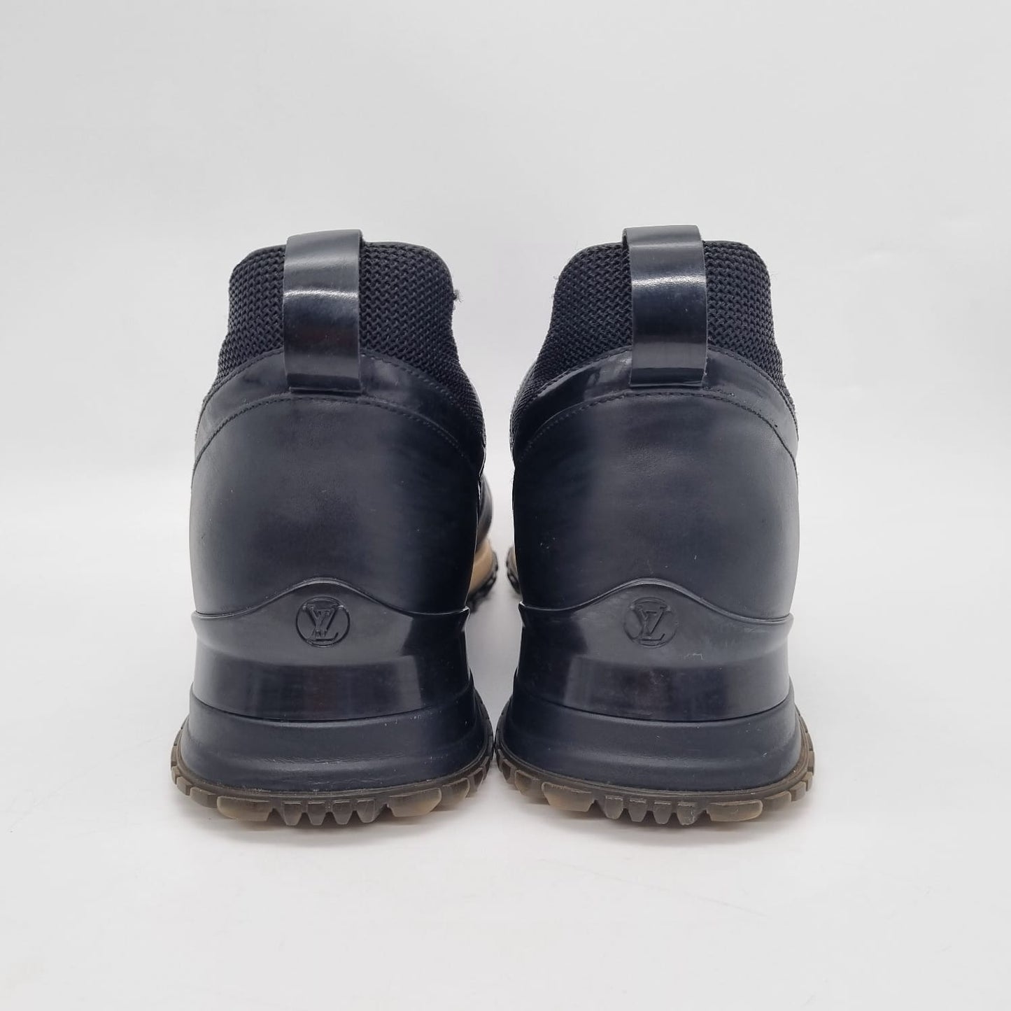 Louis Vuitton Runaway Sneakers Black Size 40/27,5