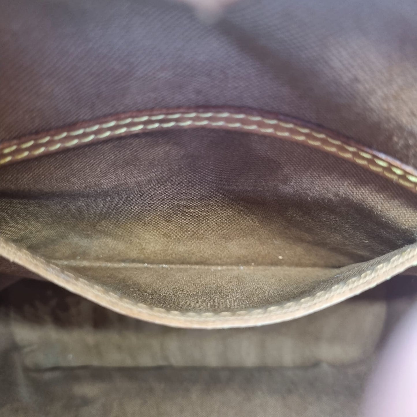 Louis Vuitton Montsouris MM Backpack Monogram 97 Size 24x12x26