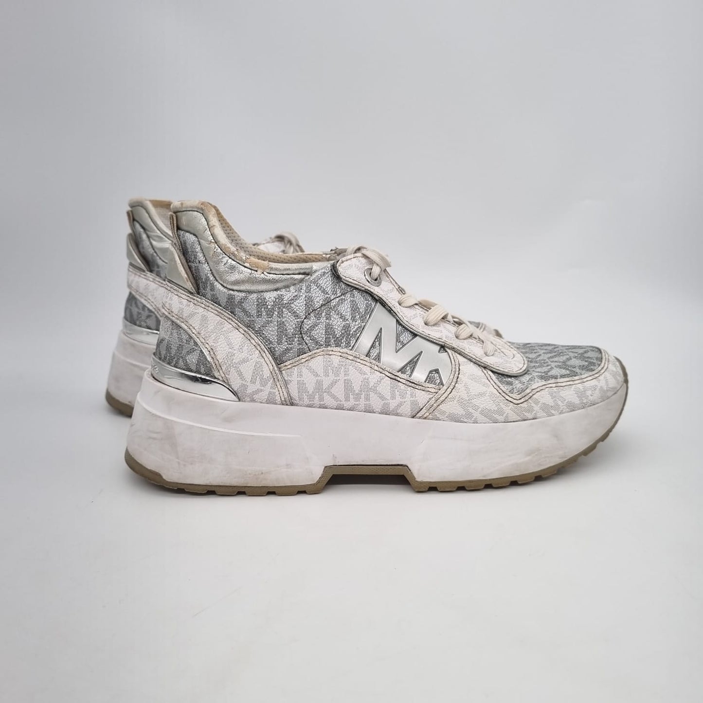 Micahel Kors Snekers Metallic Logo Size 8M/29CM
