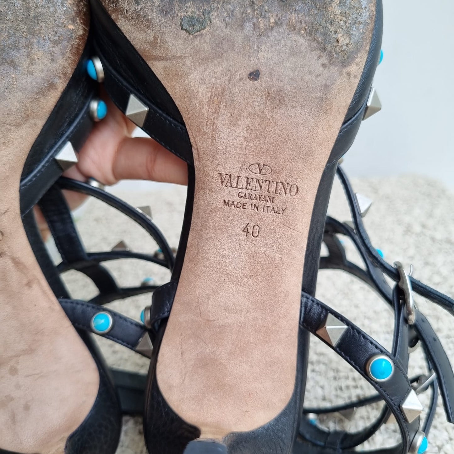 Valentino Rockstud Ankle Strap Black Multi Size 40/26 dari ujung lancip