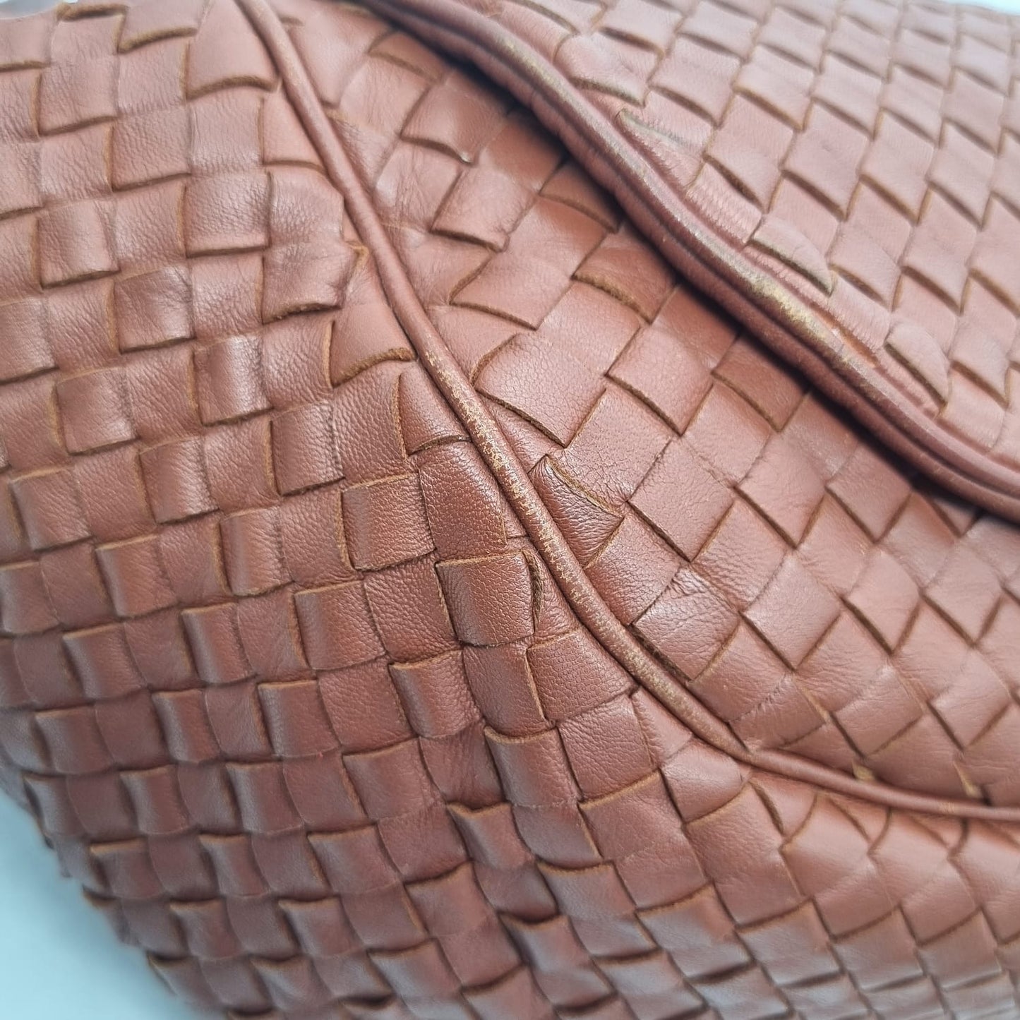 Bottega Venetta Interciatto Flap Bag Sling Bag Brick tahun 2011 size 31x10x32