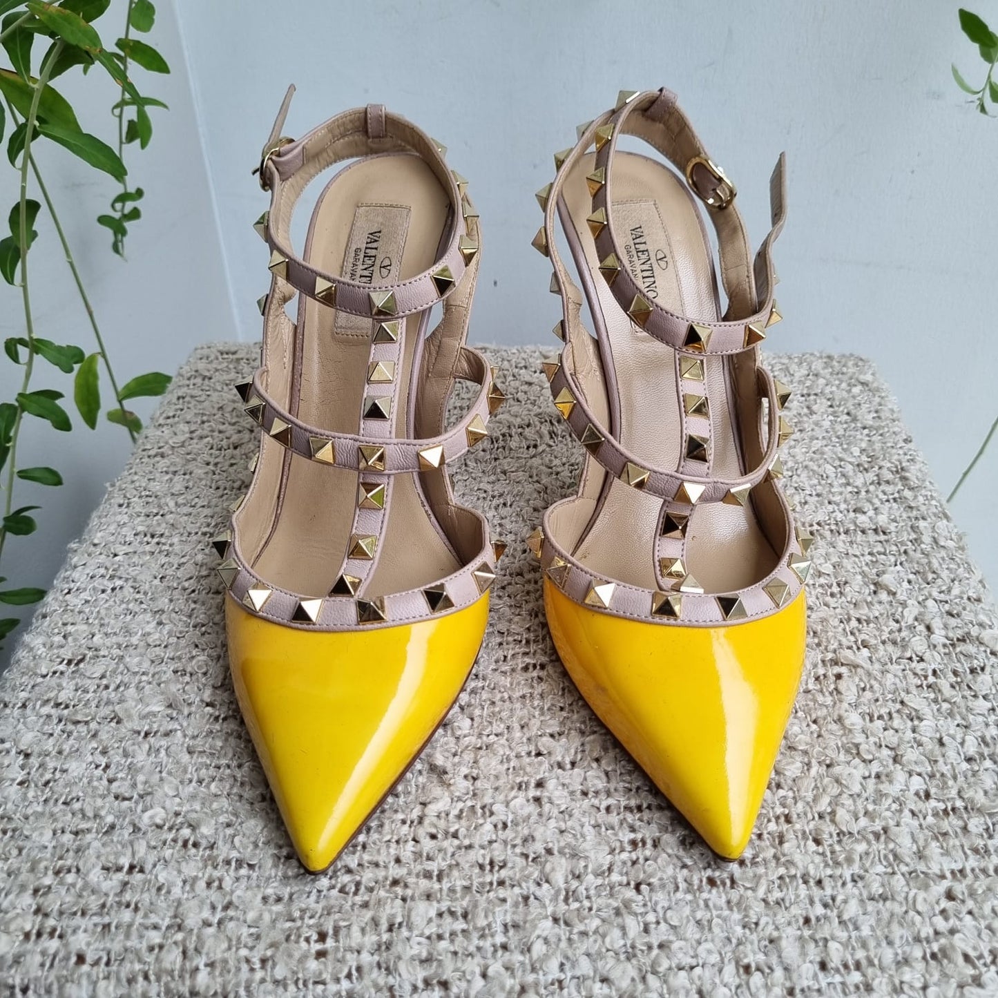 Valentino Rockstud Ankle Strap Yellow Size 39/26