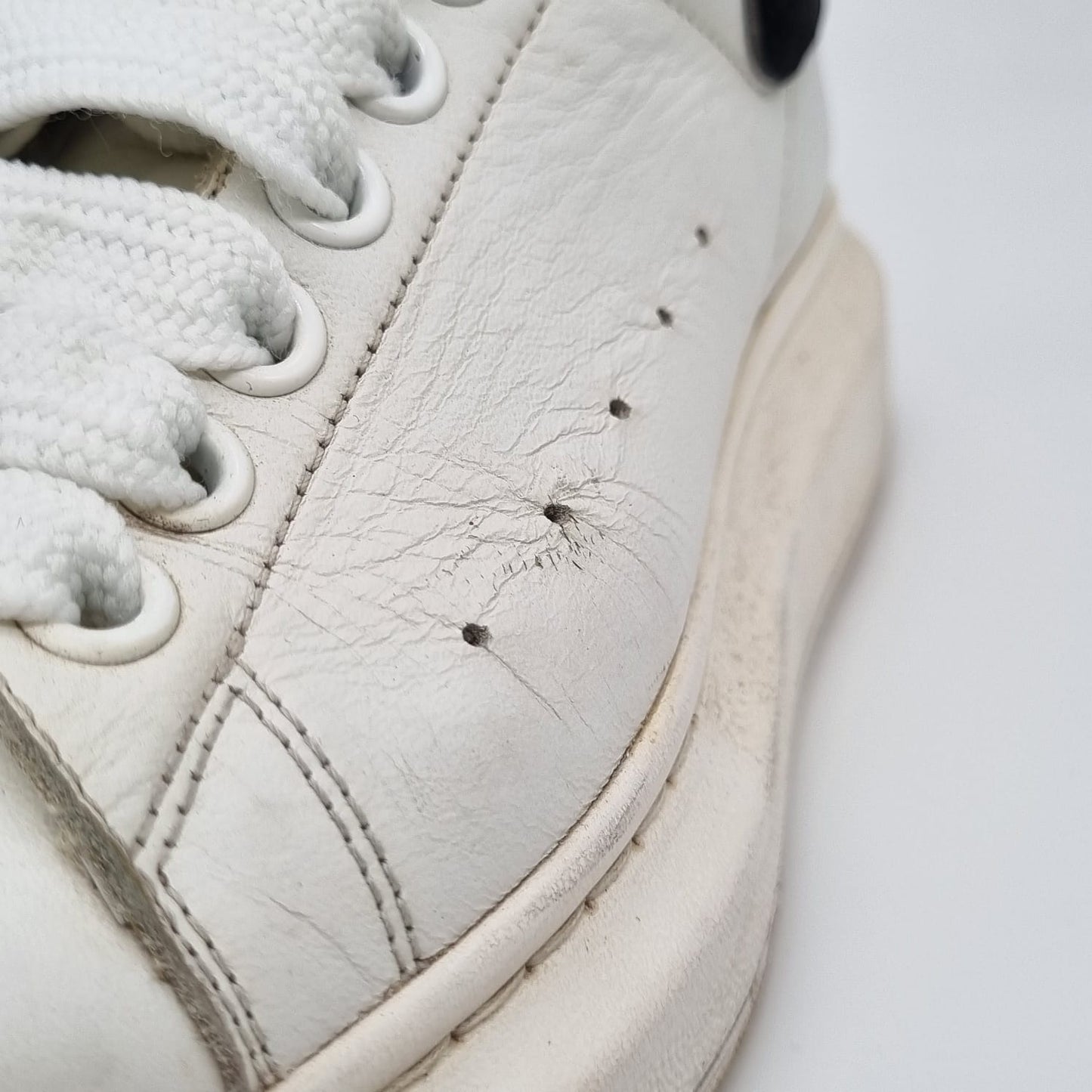 Alexander McQueen Oversize Sneakers White Black Size 38/24