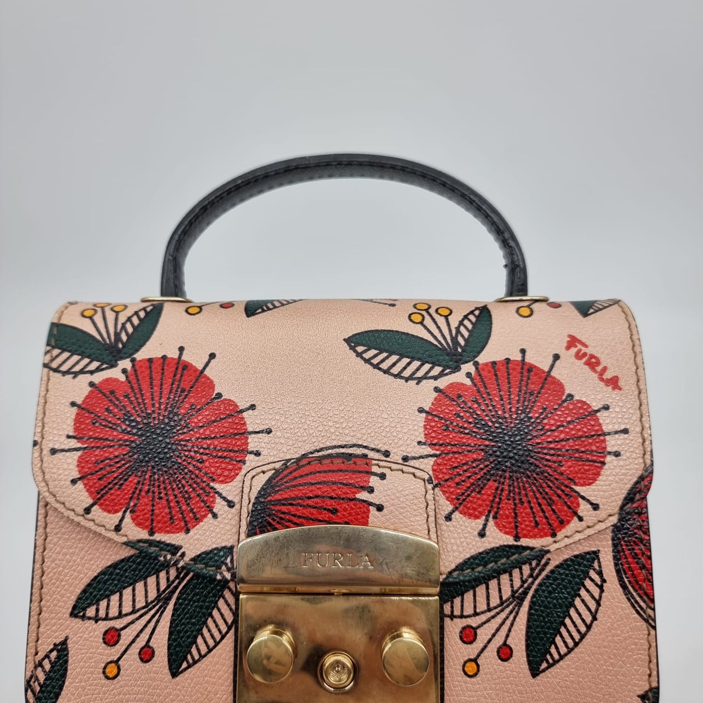 Furla Metropolis Floral Shoulder Bag Size 17x7x13