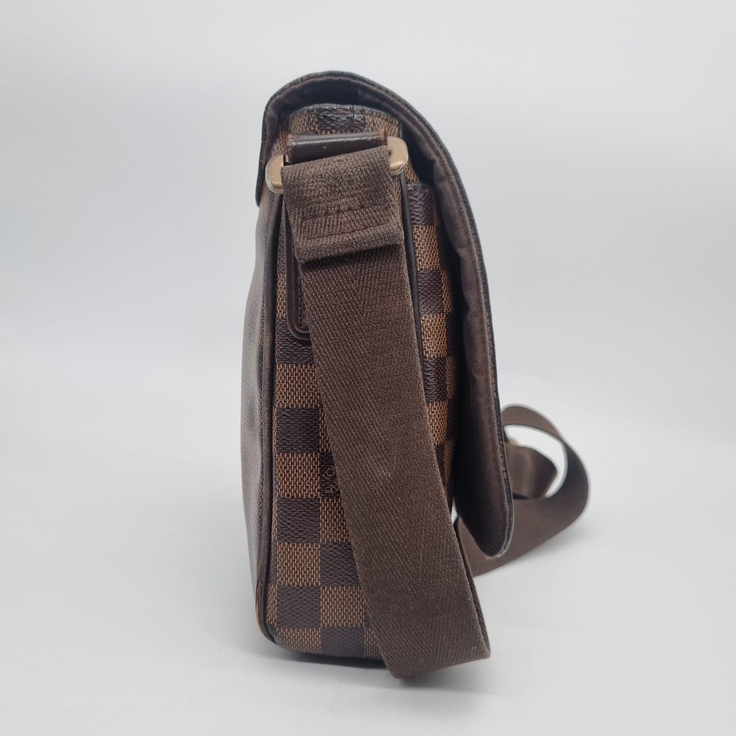 Louis Vuitton District PM Damier Ebene 2013 Size 24x5x22