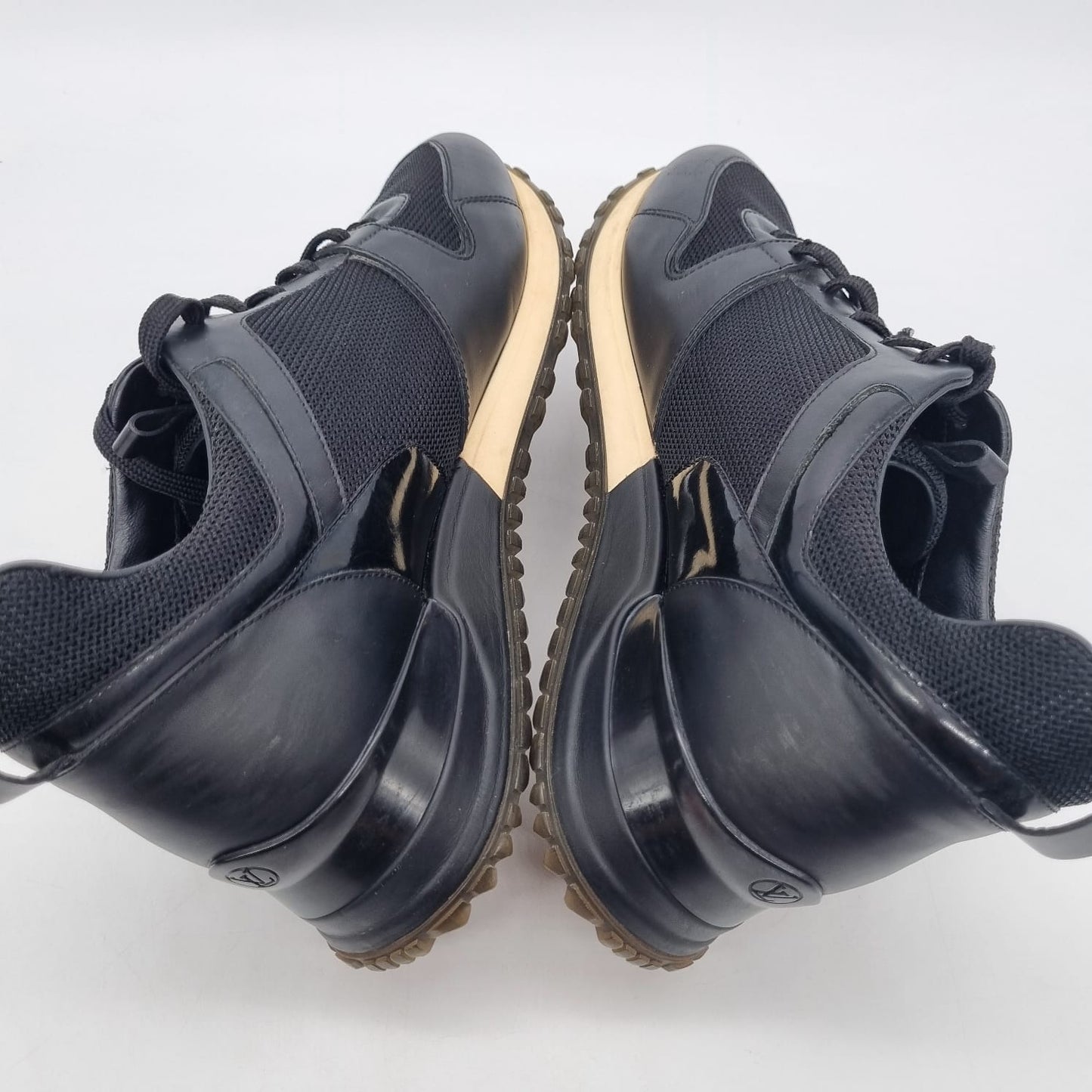 Louis Vuitton Runaway Sneakers Black Size 40/27,5