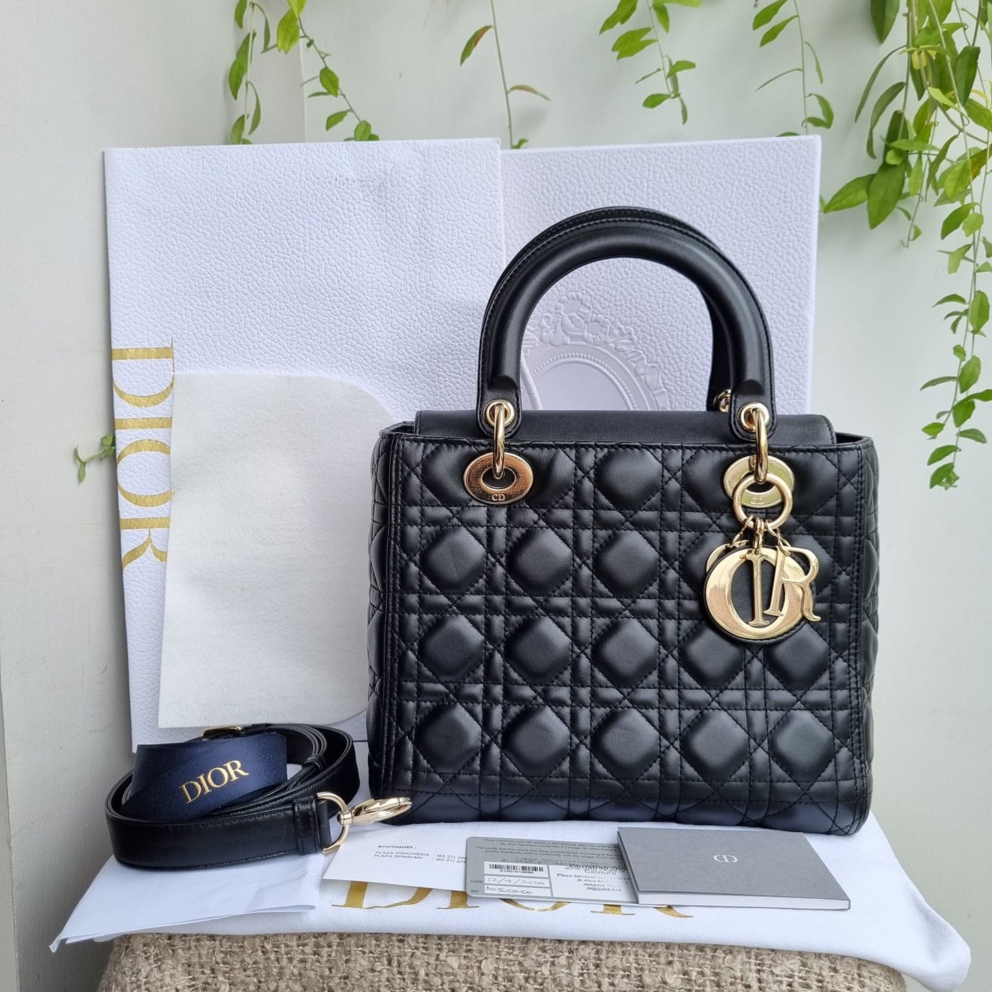 Dior Lady Dior Medium Black LGHW 2020 Size 24x10x21