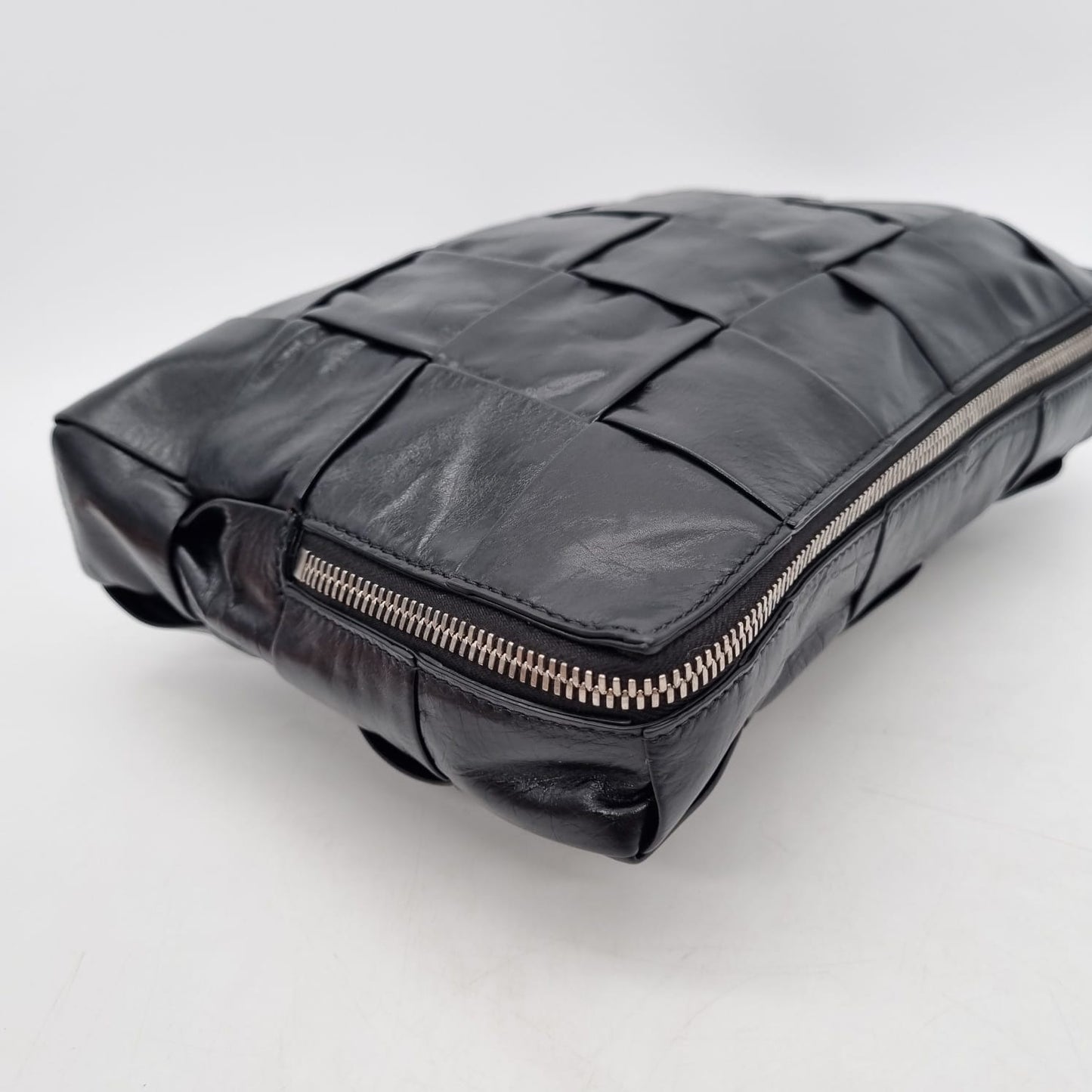 Bottega Veneta Intrecciato Travel Organizer Clutch Black Size 27x18