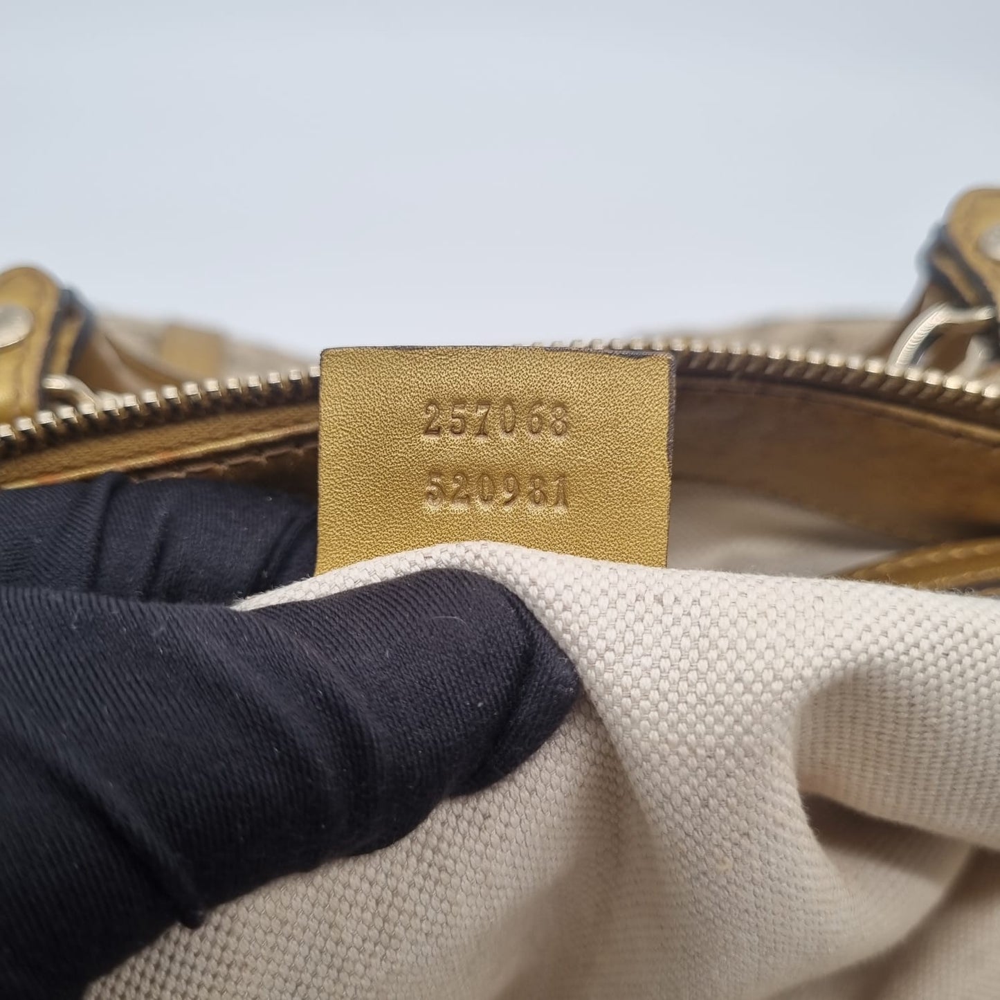 Gucci GG Canvas Lovely Tote Size 35x19x27