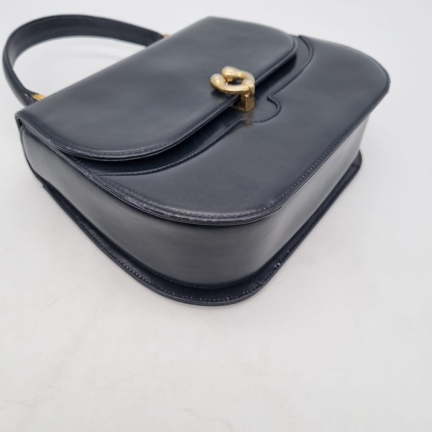 Gucci Vintage Shoulder Bag Black Size 21x28x18