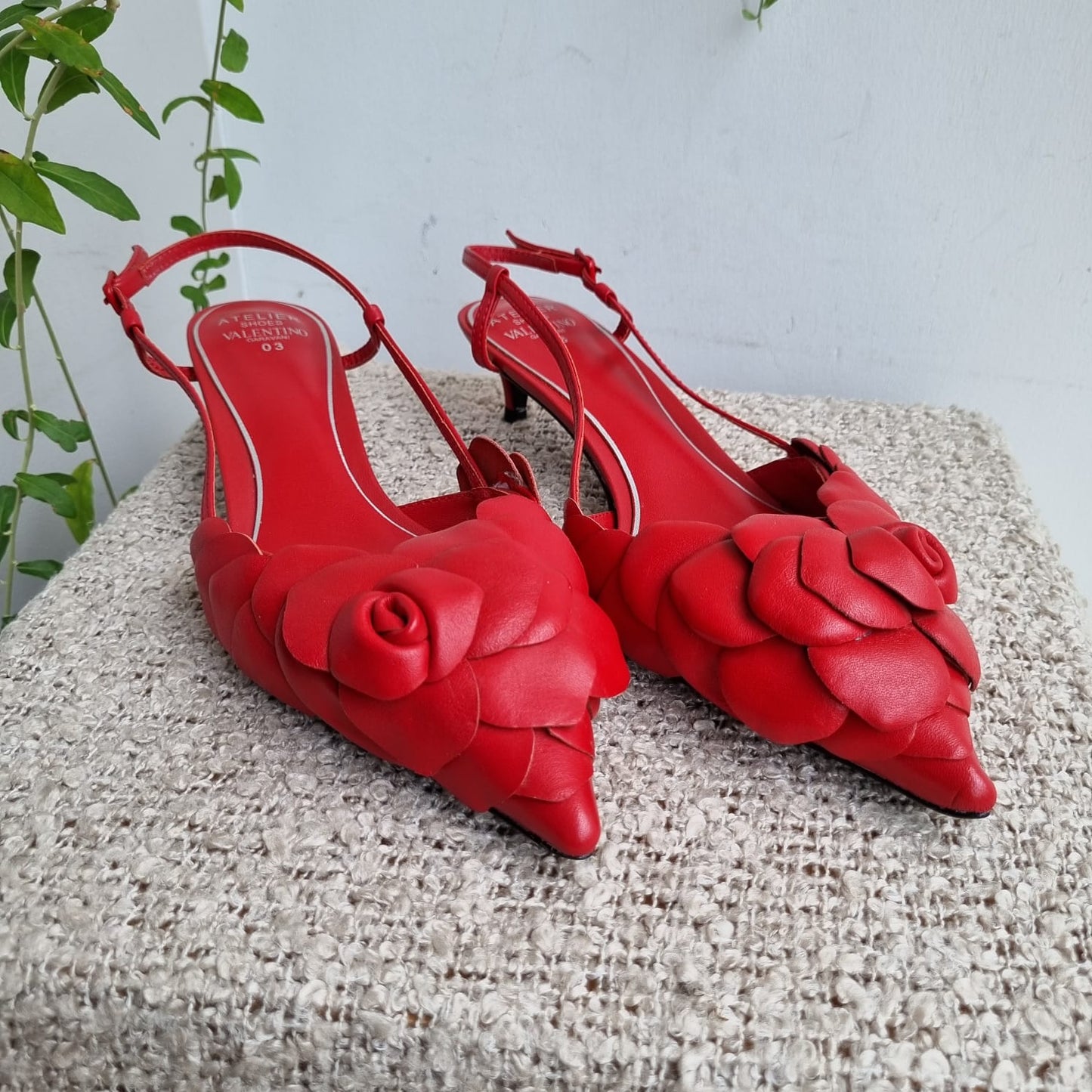 Valentino Garavani Atelier Rose Edition Heels Red Size 40/27 Dari Ujung