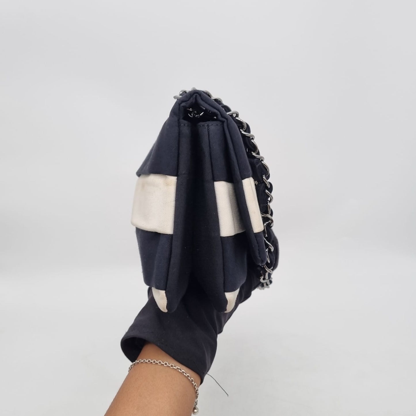 Chanel Reissue Jumbo White Black Canvas #12 Size 29x3x16