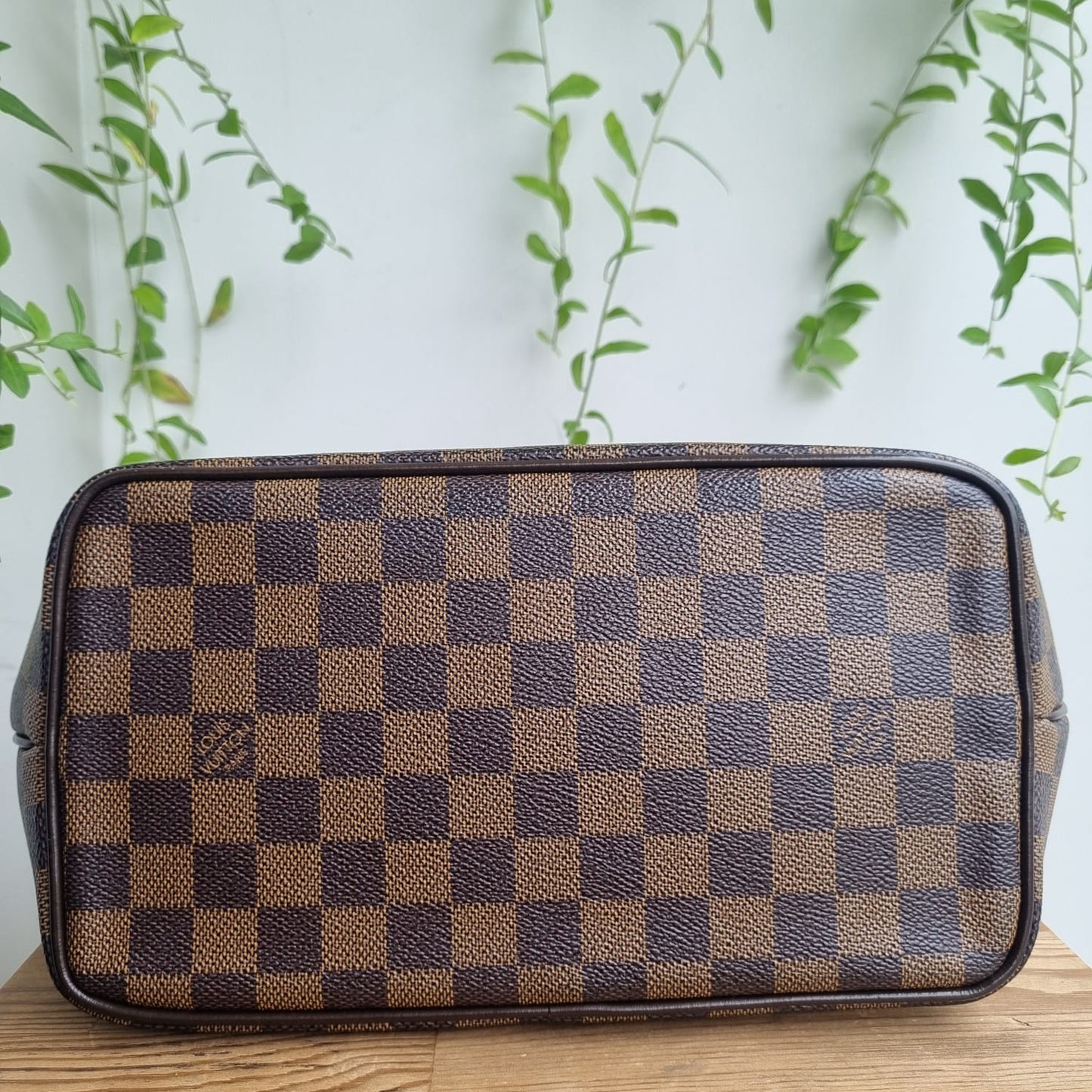 Louis Vuitton Westminster Damier Ebene 2012 Size 25x14x24