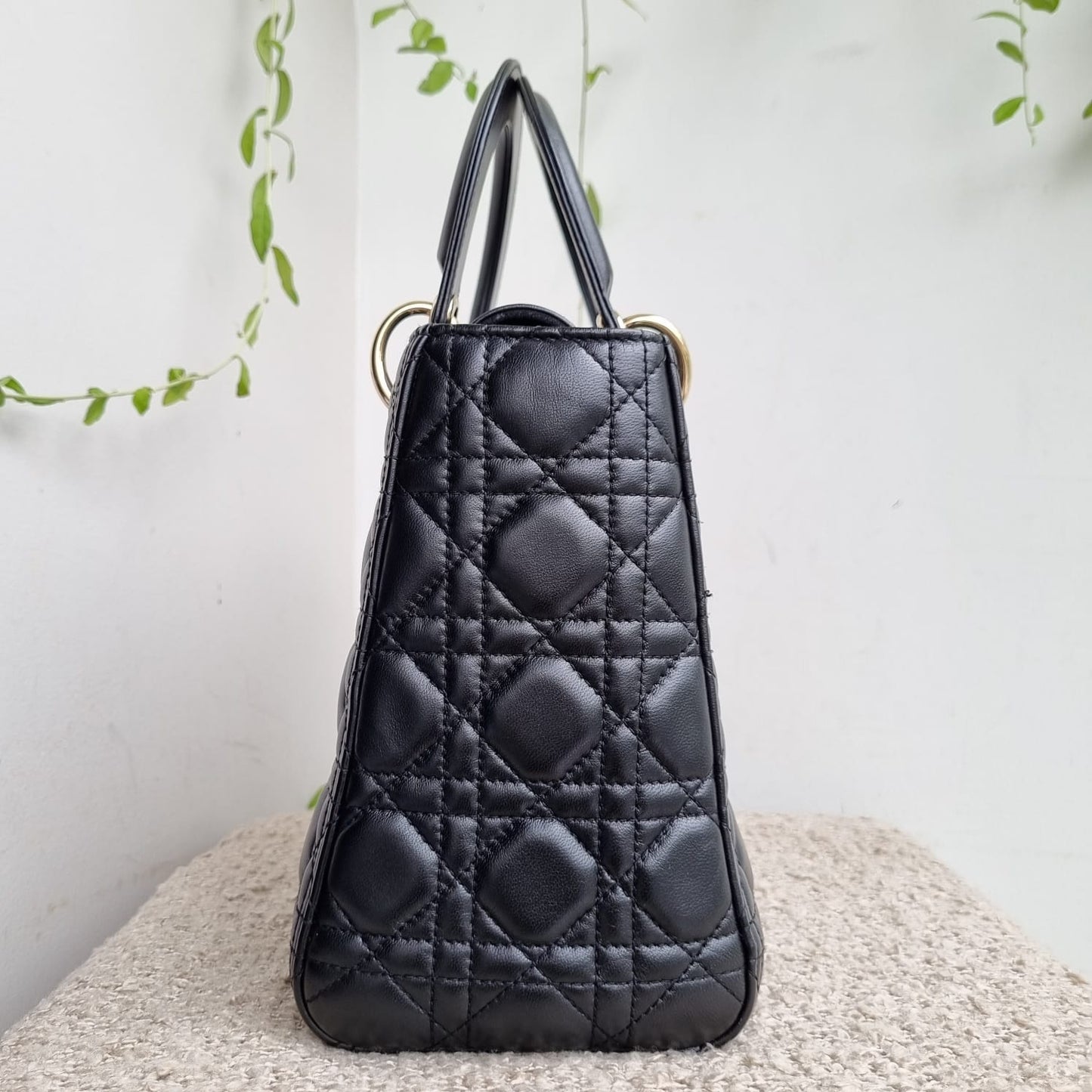 Dior Lady Dior Medium Black LGHW 2020 Size 24x10x21