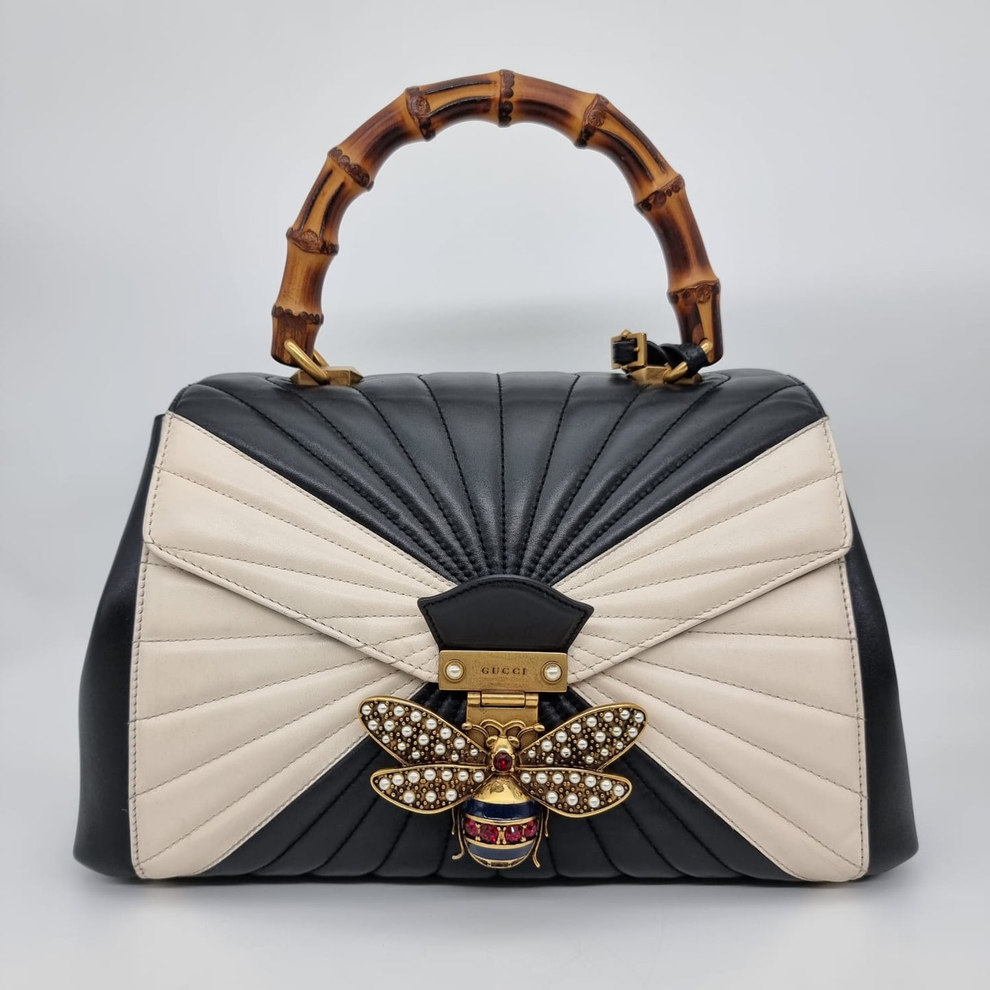Gucci Bamboo Queen Margaret Top Handle Black White Size 30x8x22