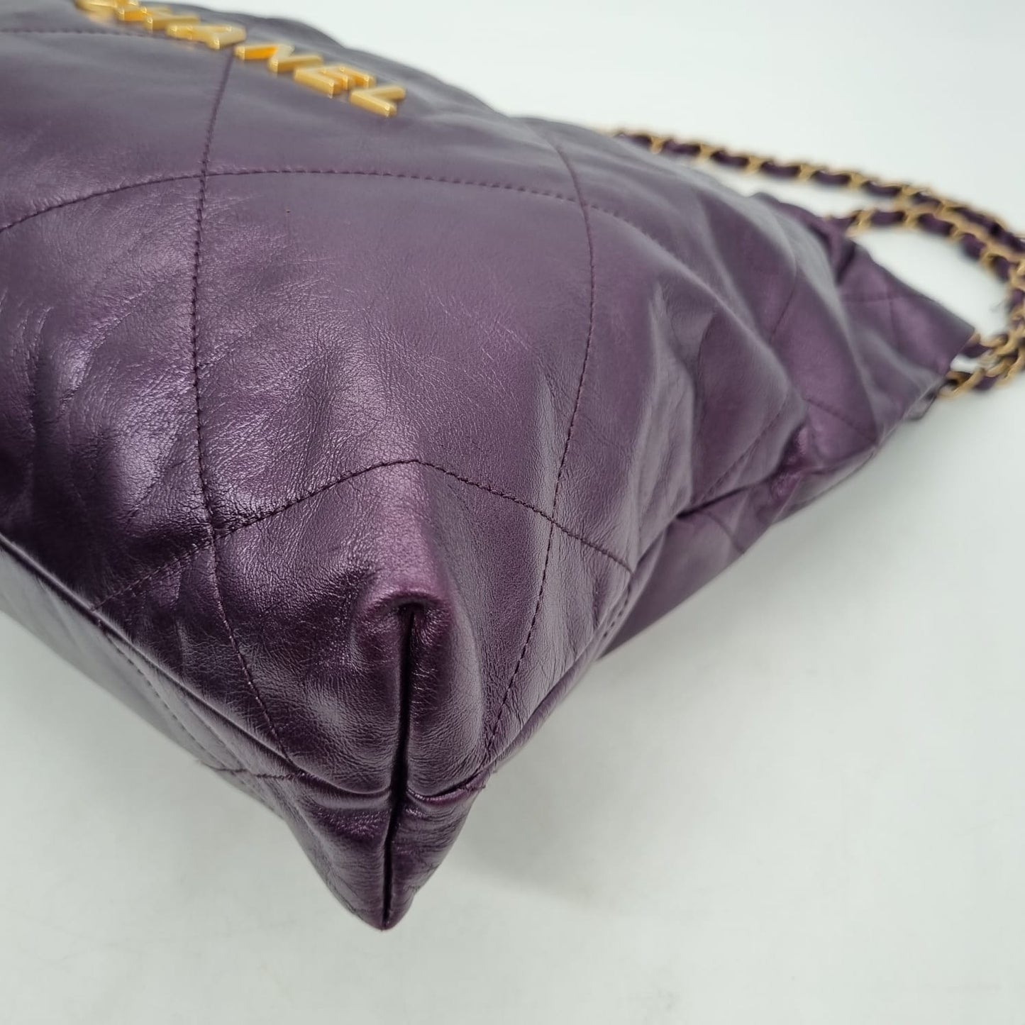 Chanel C22 Small Dark Purple GHW CHIP Size 29x7x32