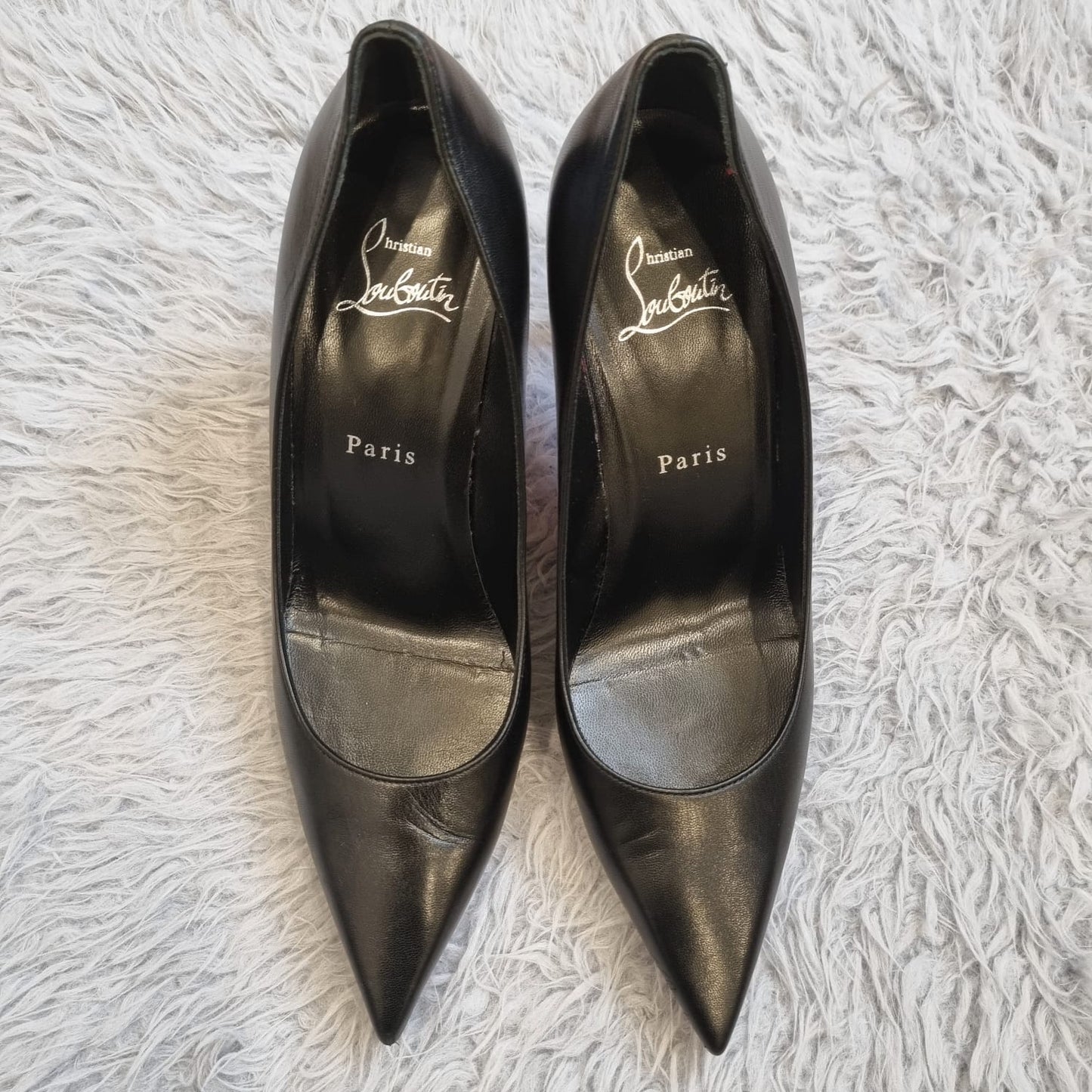 Christian Loubutin Condora Lin Black Size 37,5 insole 25,5 dr ujung fit 24