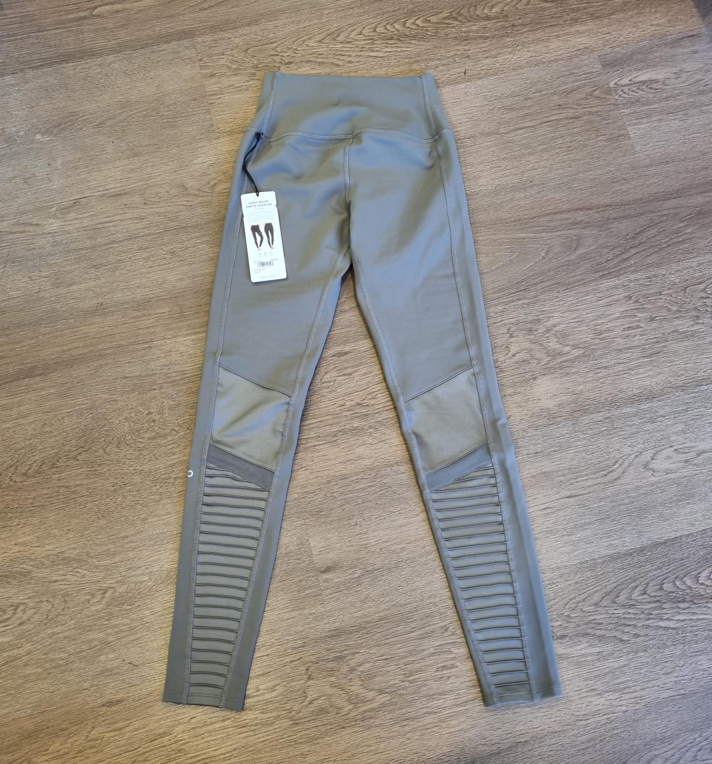 Alo Yoga Legging Olive Branch Size S