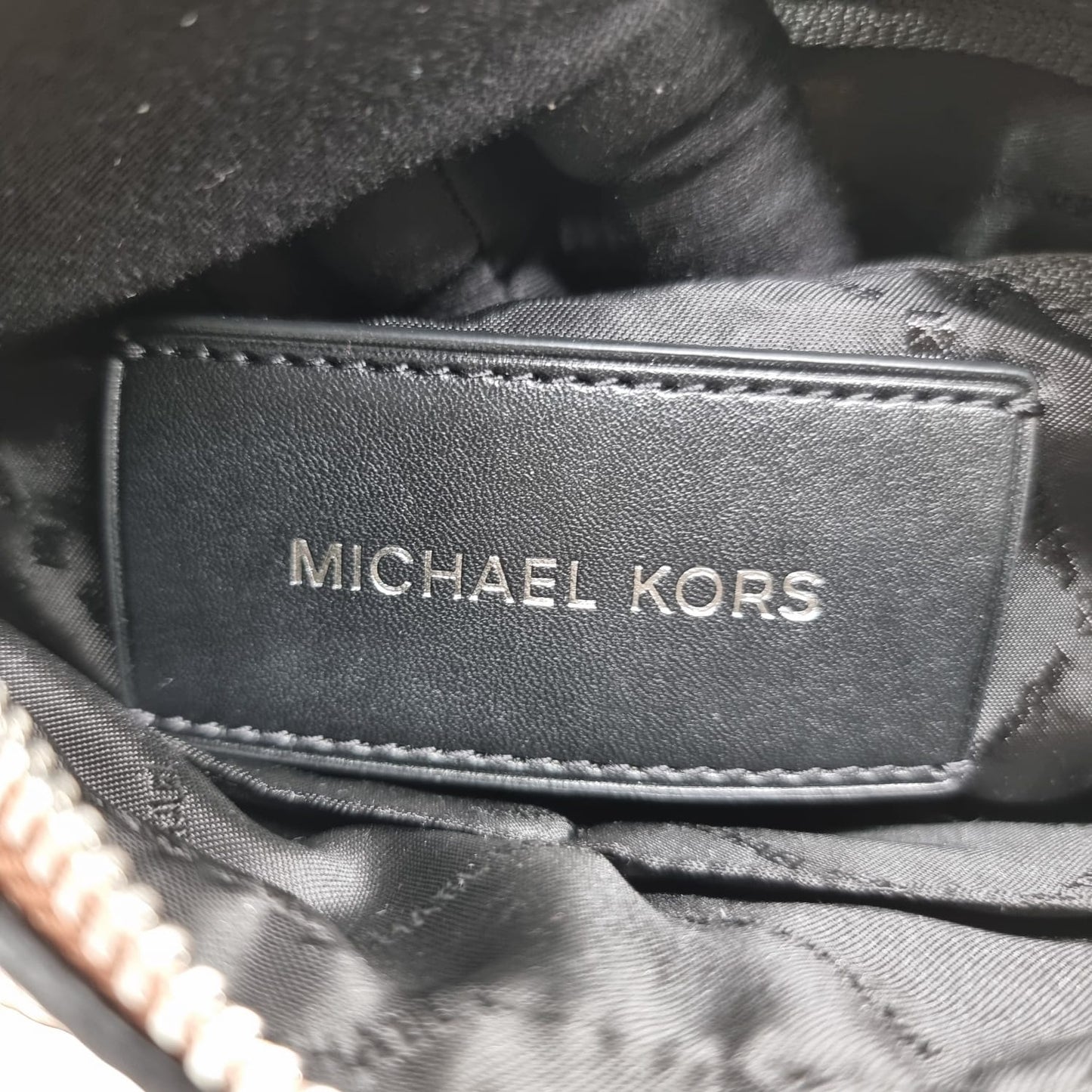 Michael Kors Cooper Utility Chino Size 25x7x18