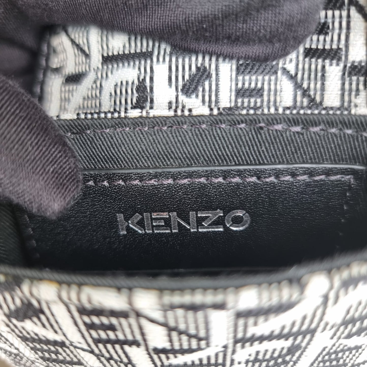 Kenzo Monogram Jacquard Phone Holder Black Size 9x16