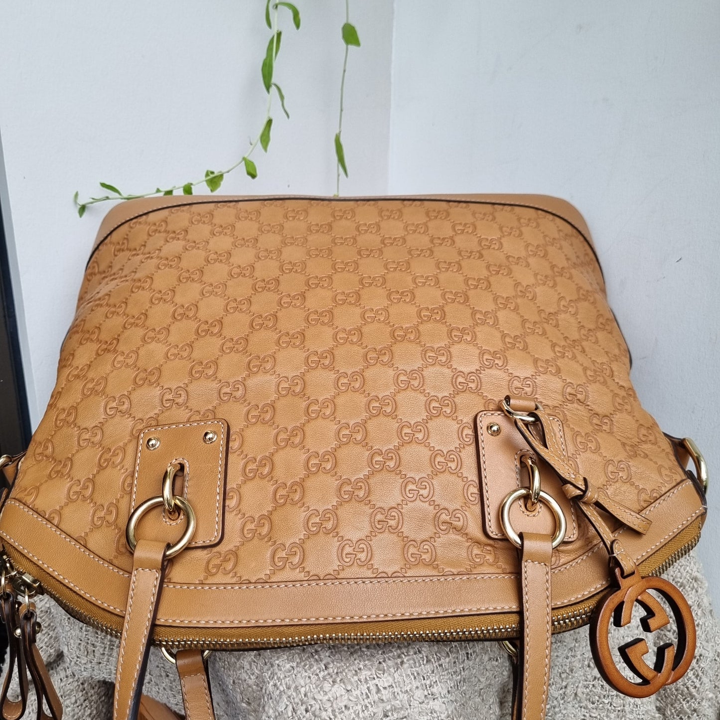 Gucci Guccissima GG Charm Convertible Dome Satchel Tan Size 38x19x34