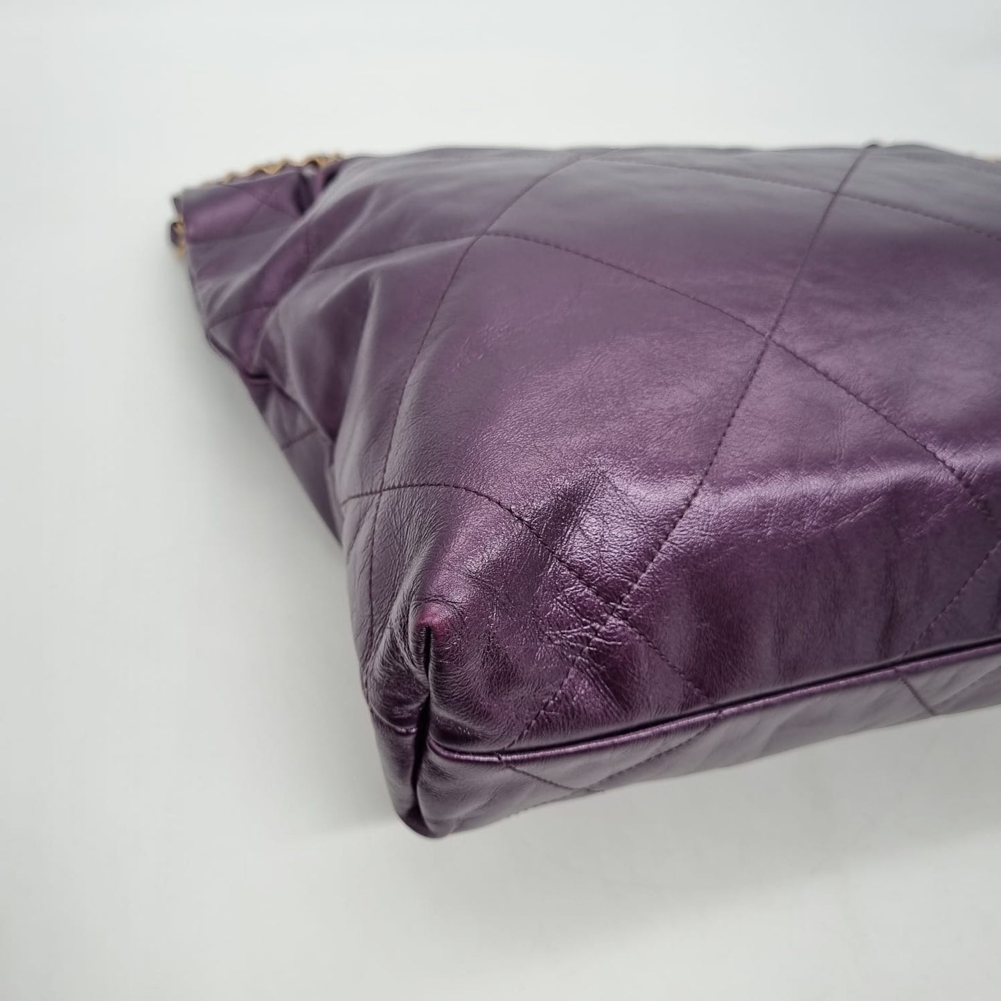 Chanel C22 Small Dark Purple GHW CHIP Size 29x7x32