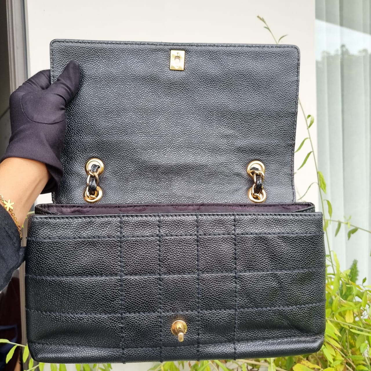 Chanel Vintage Flap Bag Black Caviar GHW (broken Holo) Size 29x9x16