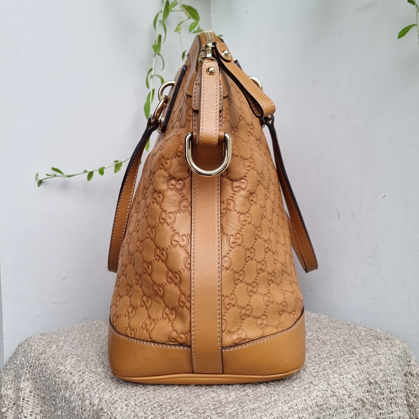 Gucci Guccissima GG Charm Convertible Dome Satchel Tan Size 38x19x34