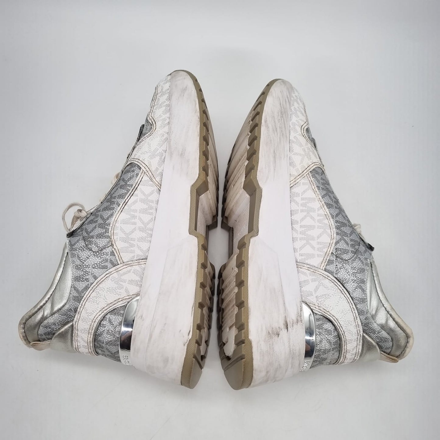 Micahel Kors Snekers Metallic Logo Size 8M/29CM