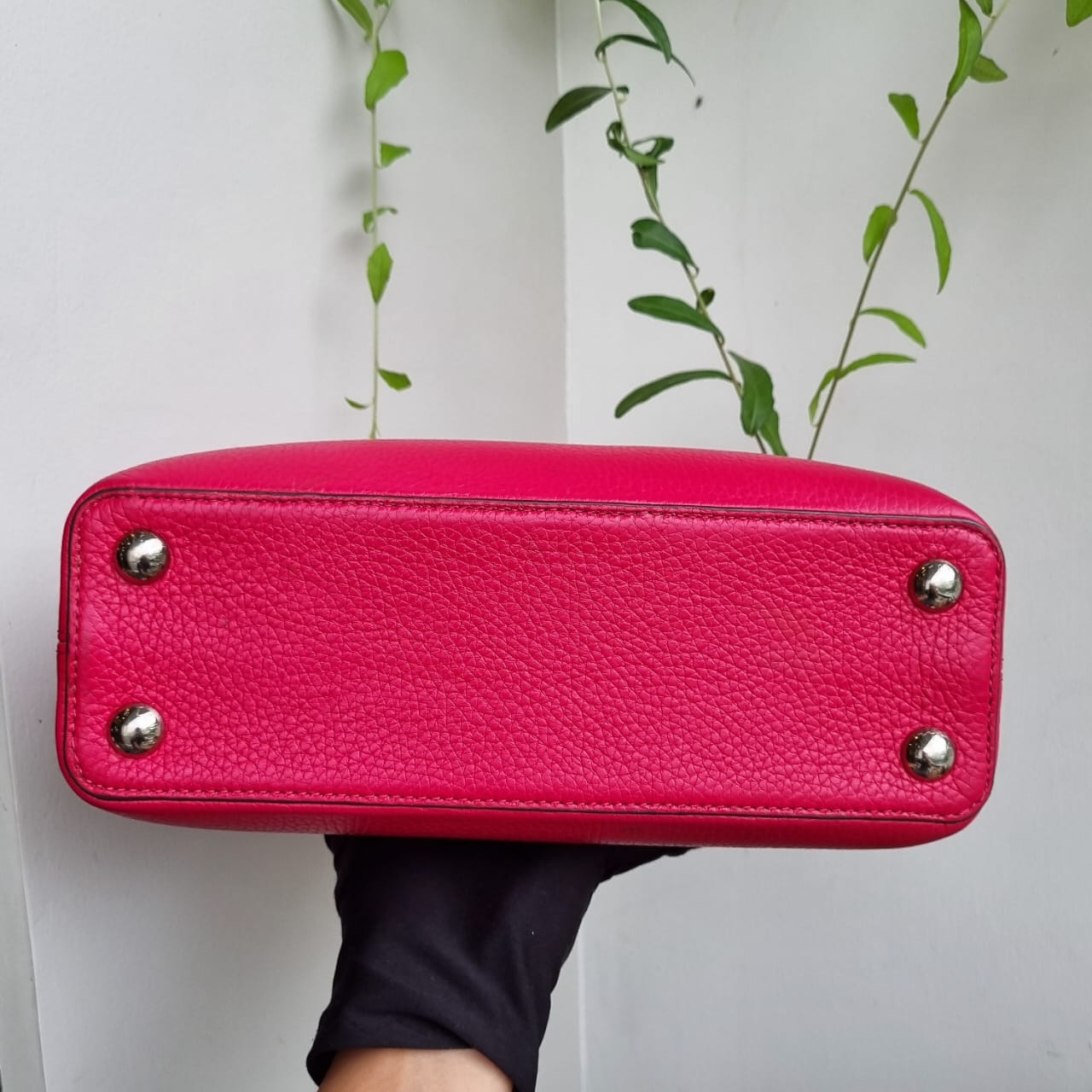 Louis Vuitton Capucine BB Fuschia 2014 Size 27x9x17